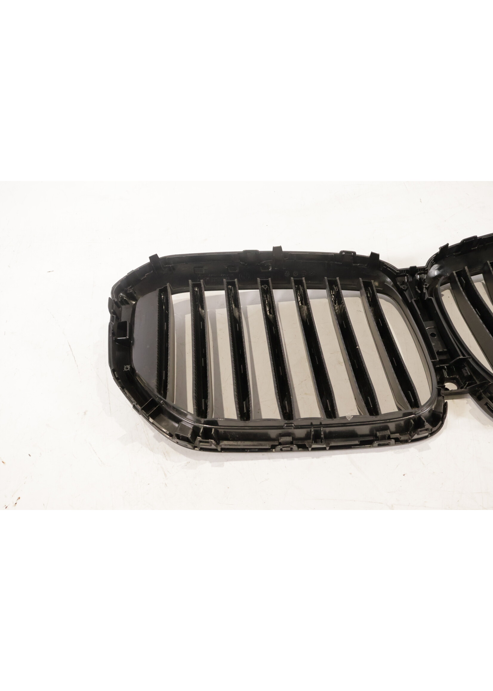 BMW BMW X5 G05 Originele grill / nieren voorzijde mat zwart 164445 51135A67CC6 5A67CC6