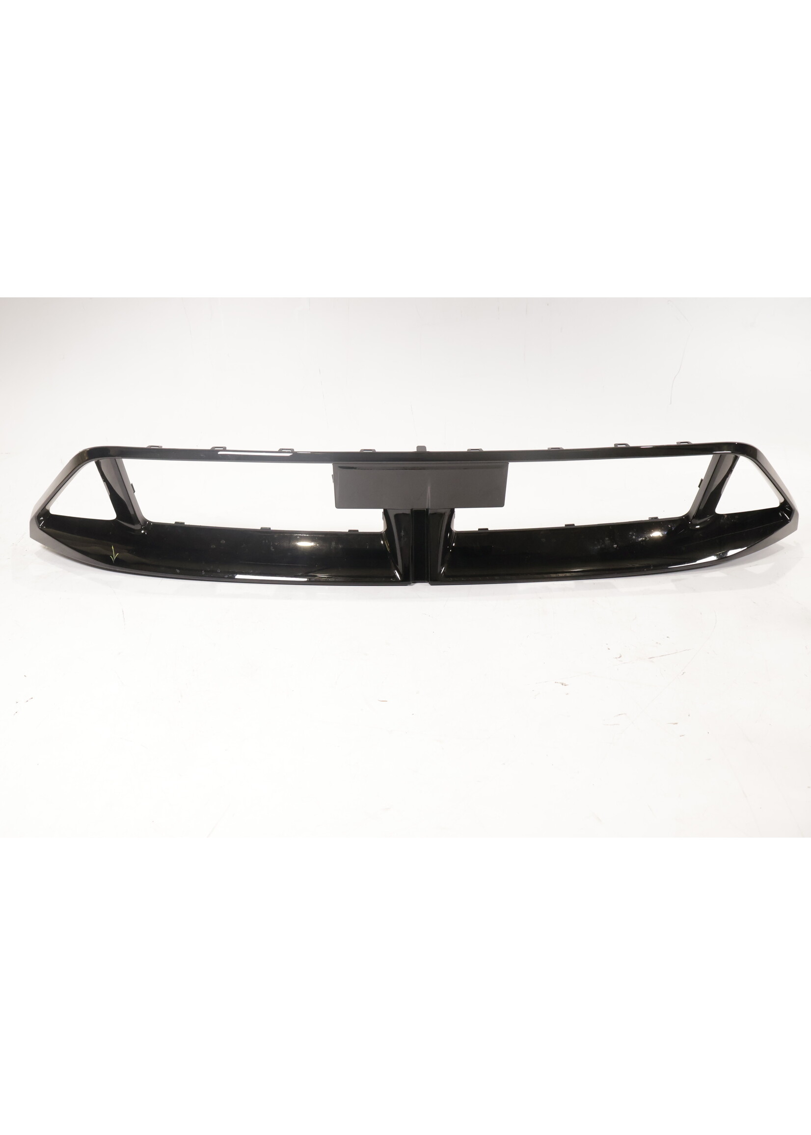 BMW BMW 1 Series F70 M-Package Lower grill / front bumper cladding 51117885542 7885542