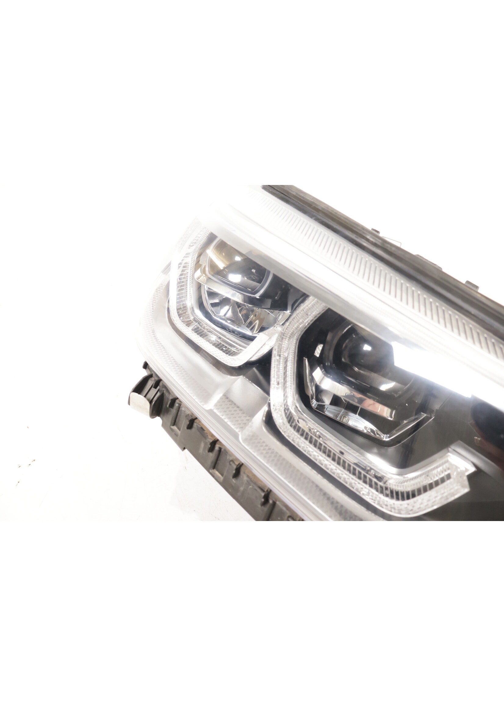BMW BMW X3 G01 Adaptiver LED-Scheinwerfer rechts 8739654