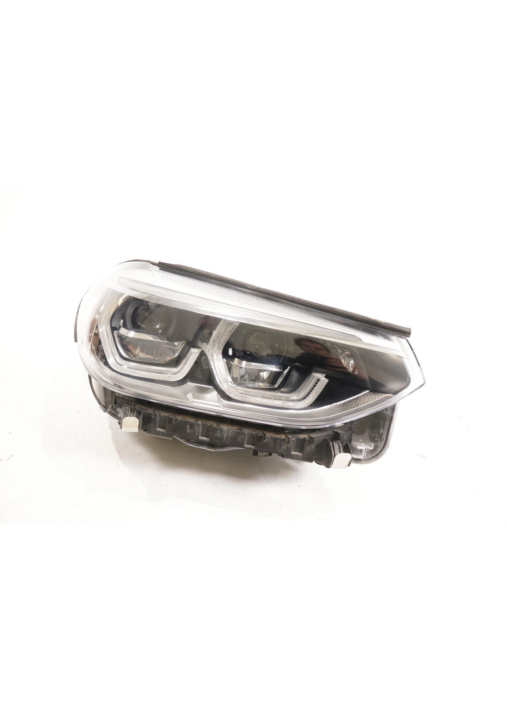 BMW BMW X3 G01 Adaptive LED headlight right 8739654