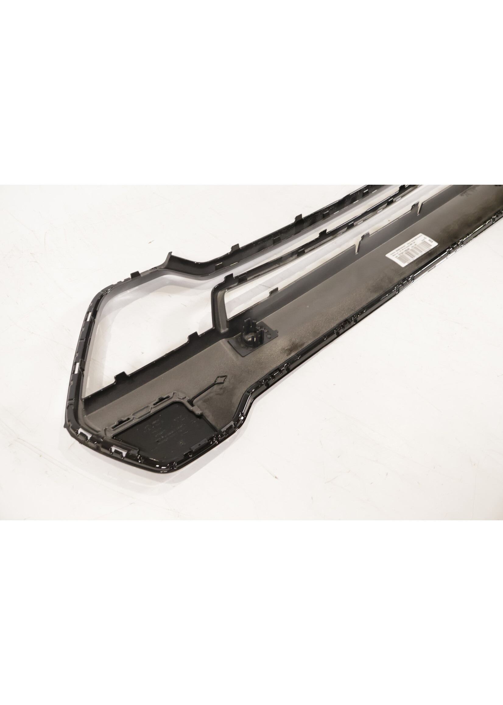 BMW BMW X1 U11 U12 Voorbumper M-Pakket onderste grill 101841190540 51115A5AEF3