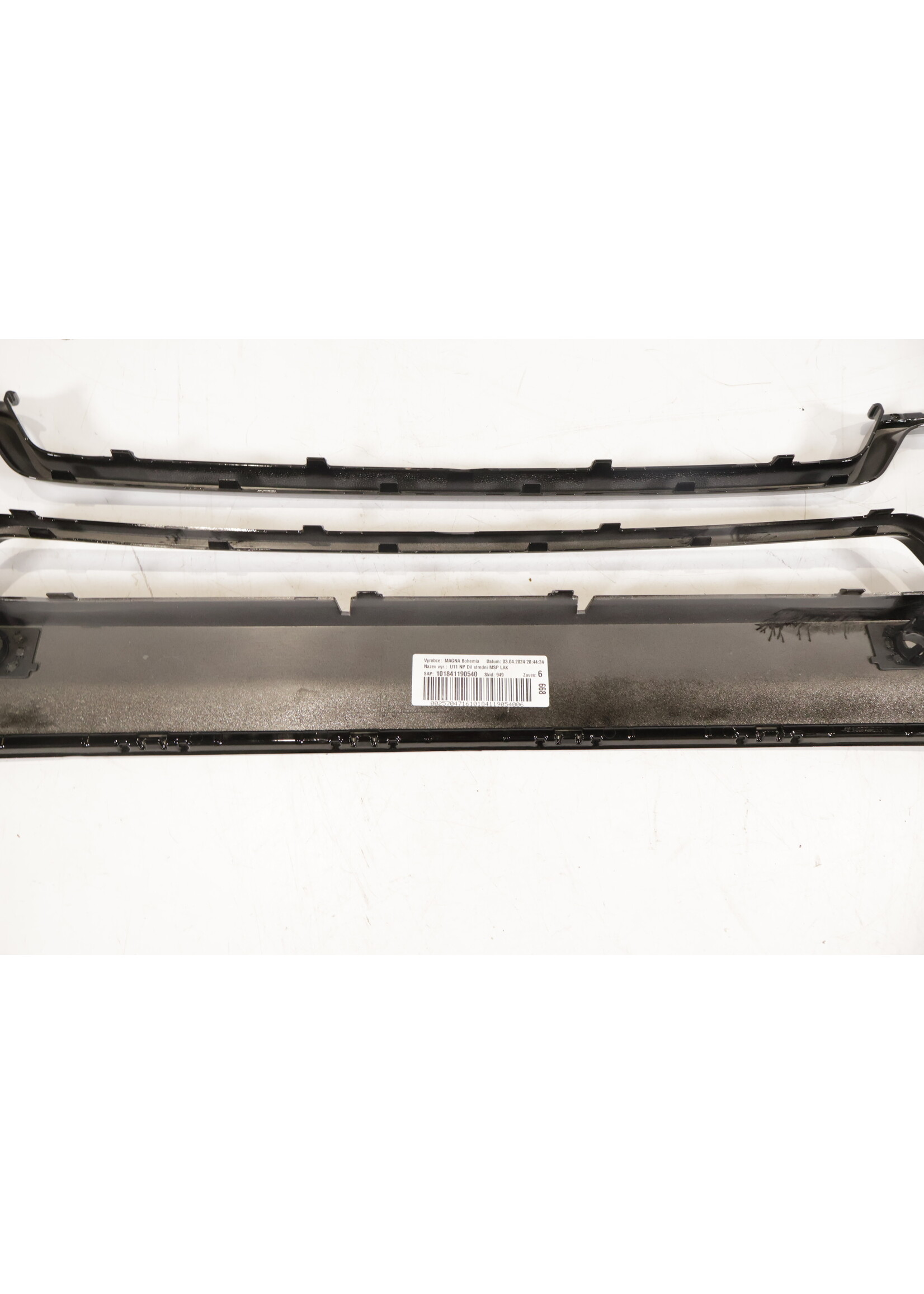 BMW BMW X1 U11 U12 Voorbumper M-Pakket onderste grill 101841190540 51115A5AEF3