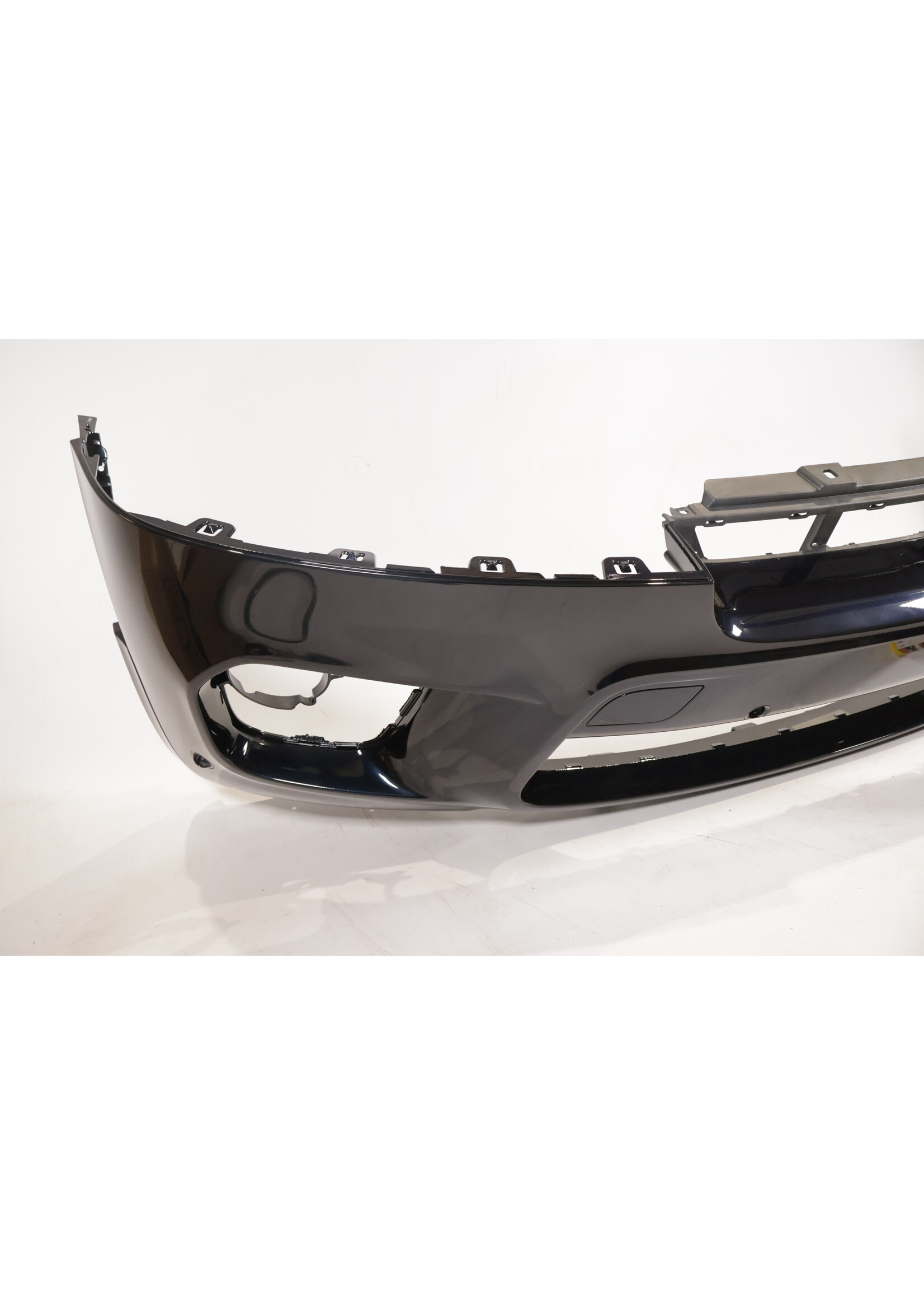 BMW BMW X5 E70 LCI OEM Front Bumper M-Package Carbon Black NEW! 51118047316 8047316