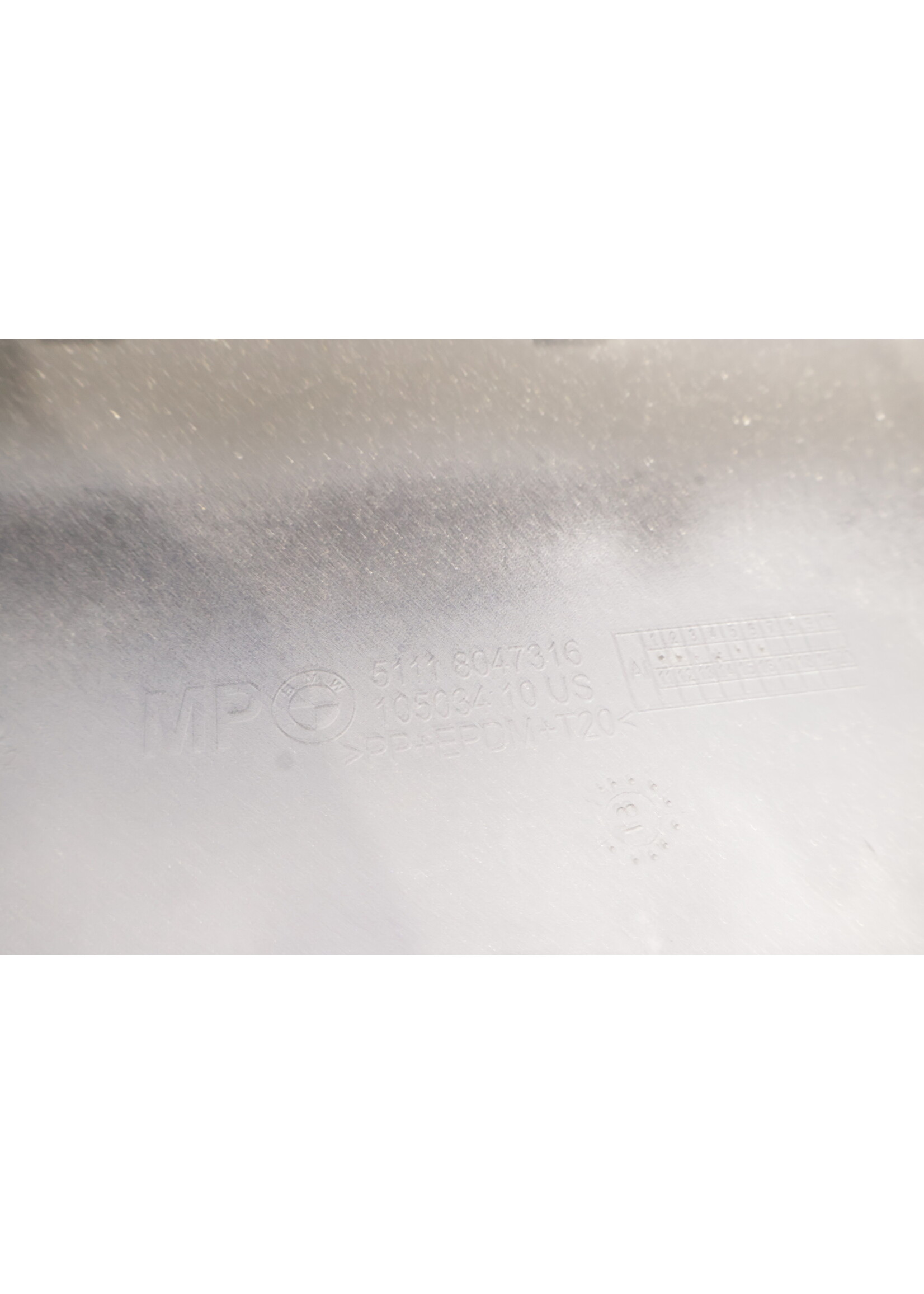 BMW BMW X5 E70 LCI OEM Frontstoßstange M-Paket Carbon Schwarz NEU! 51118047316 8047316