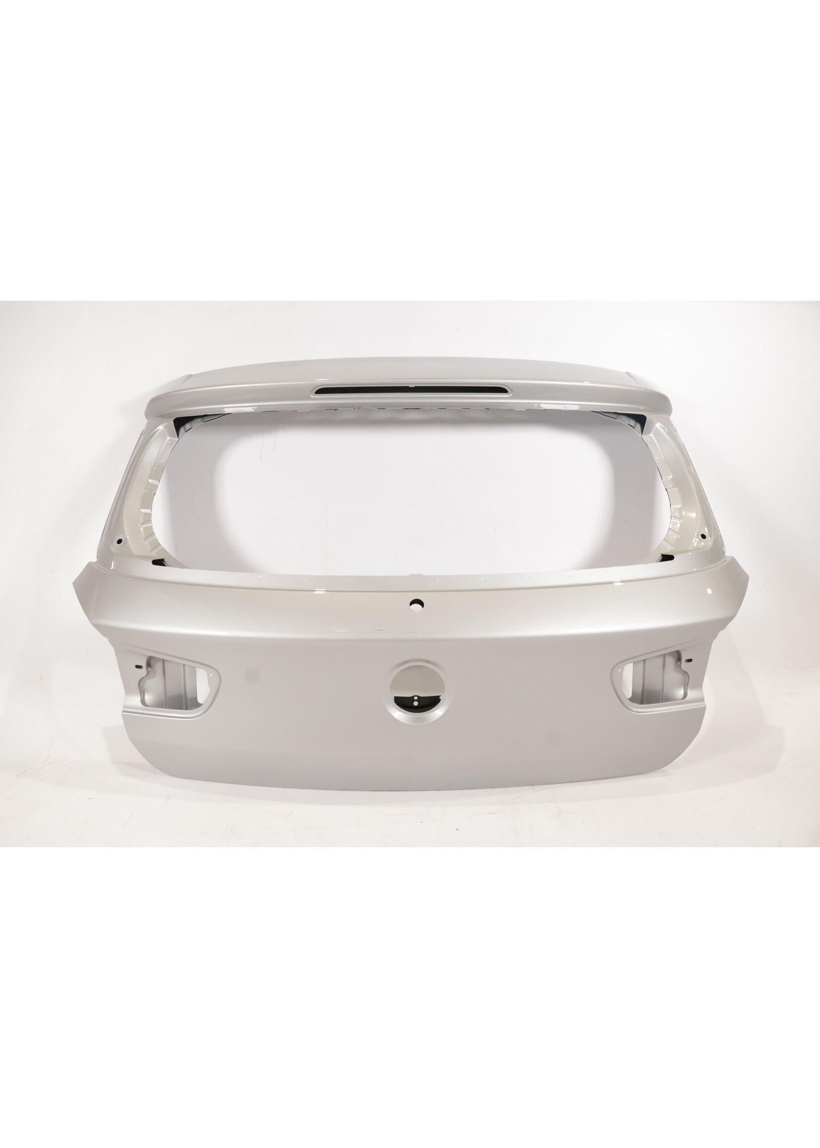 BMW BMW 1 Series F20 F21 LCI Tailgate! 41007420695 7420695