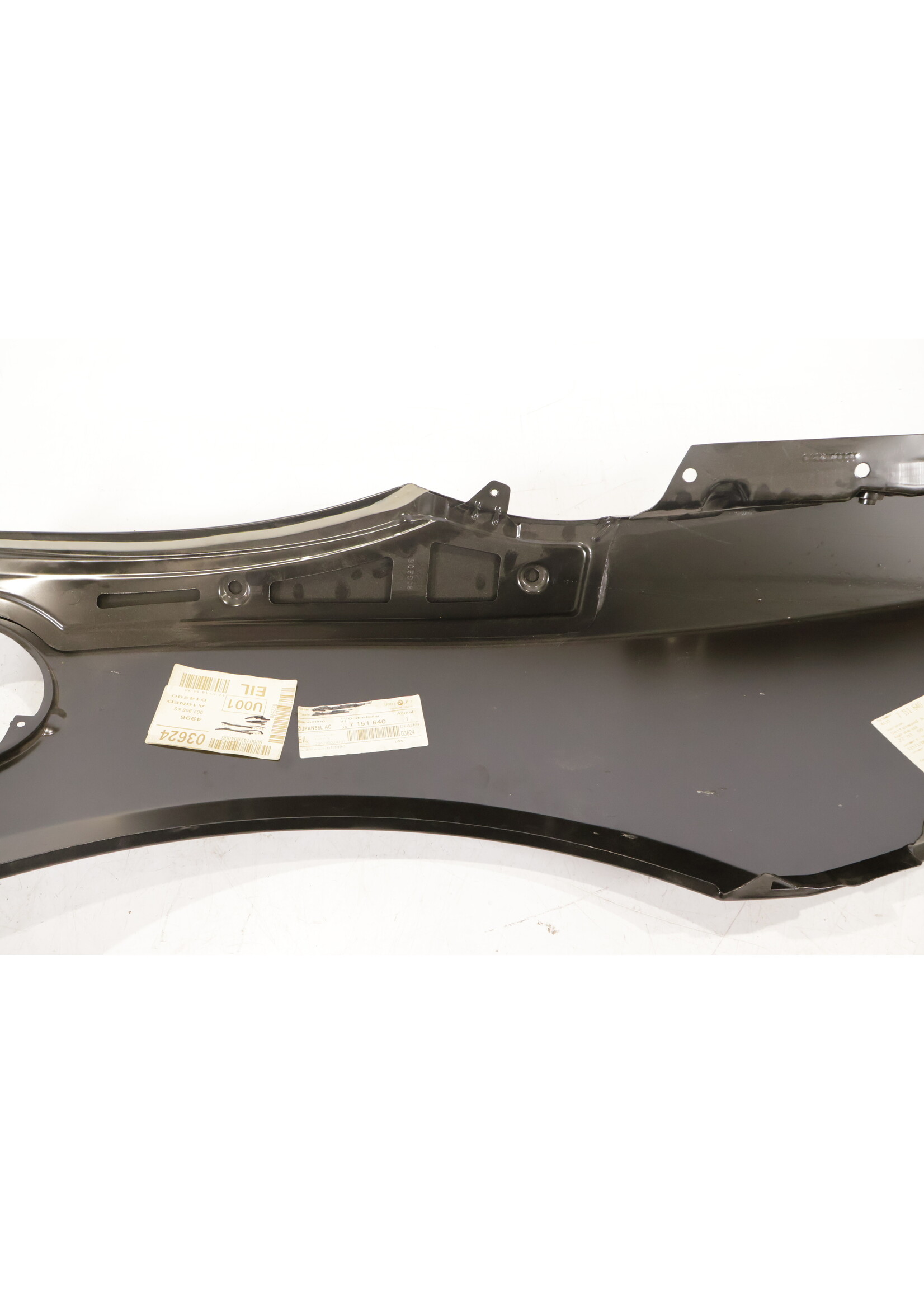 BMW BMW Z4 E85 OEM Zijscherm / spatbord rechts achter NIEUW! 41357151640