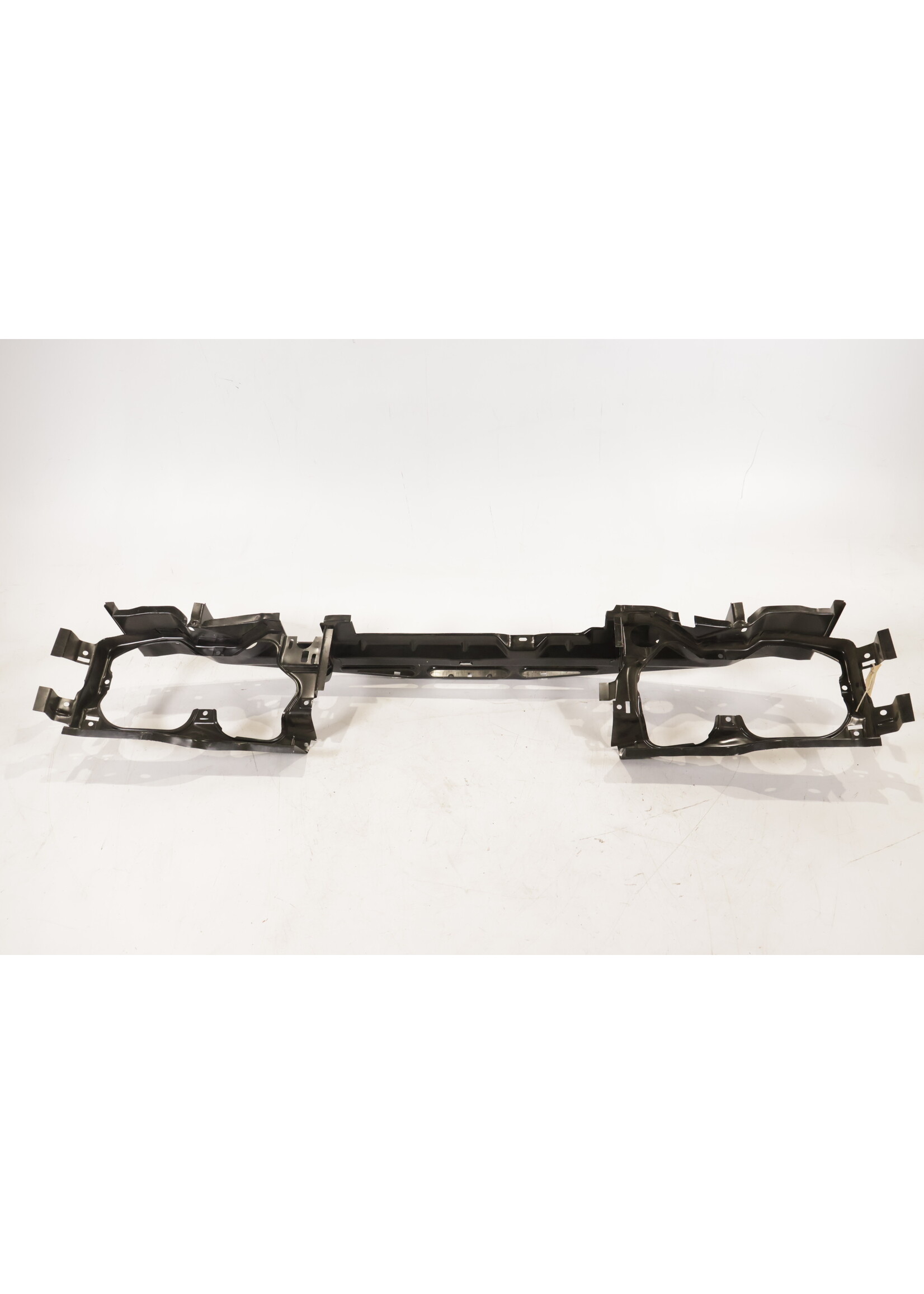 BMW BMW E21 3 Serie OEM Carrosserie verbindingsplaat voorzijde NIEUW! 41131872080