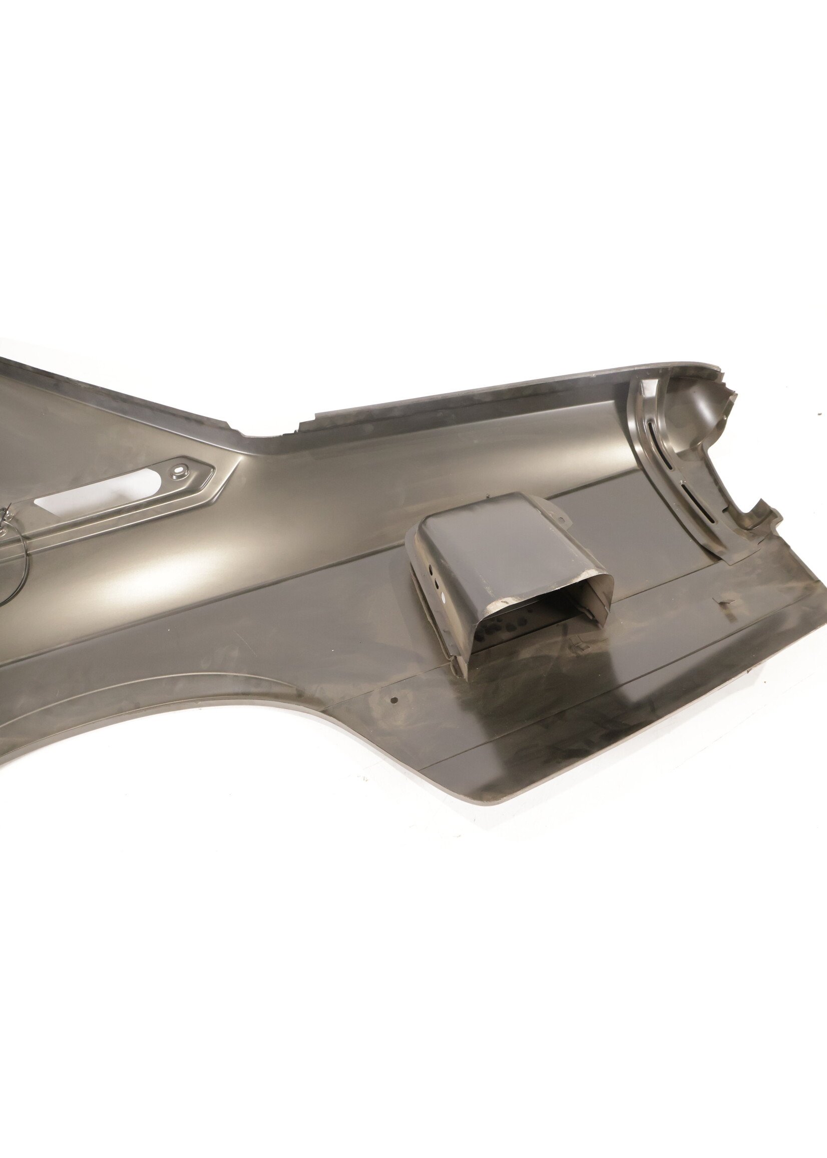 BMW BMW E12 5 Serie OEM Zijscherm / spatbord achter rechts NIEUW! 41351864036