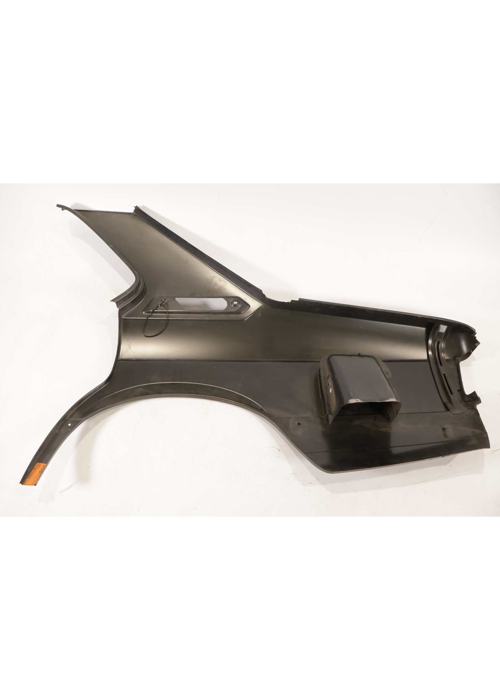 BMW BMW E12 5 Series OEM Side panel / mudguard rear right NEW! 41351864036