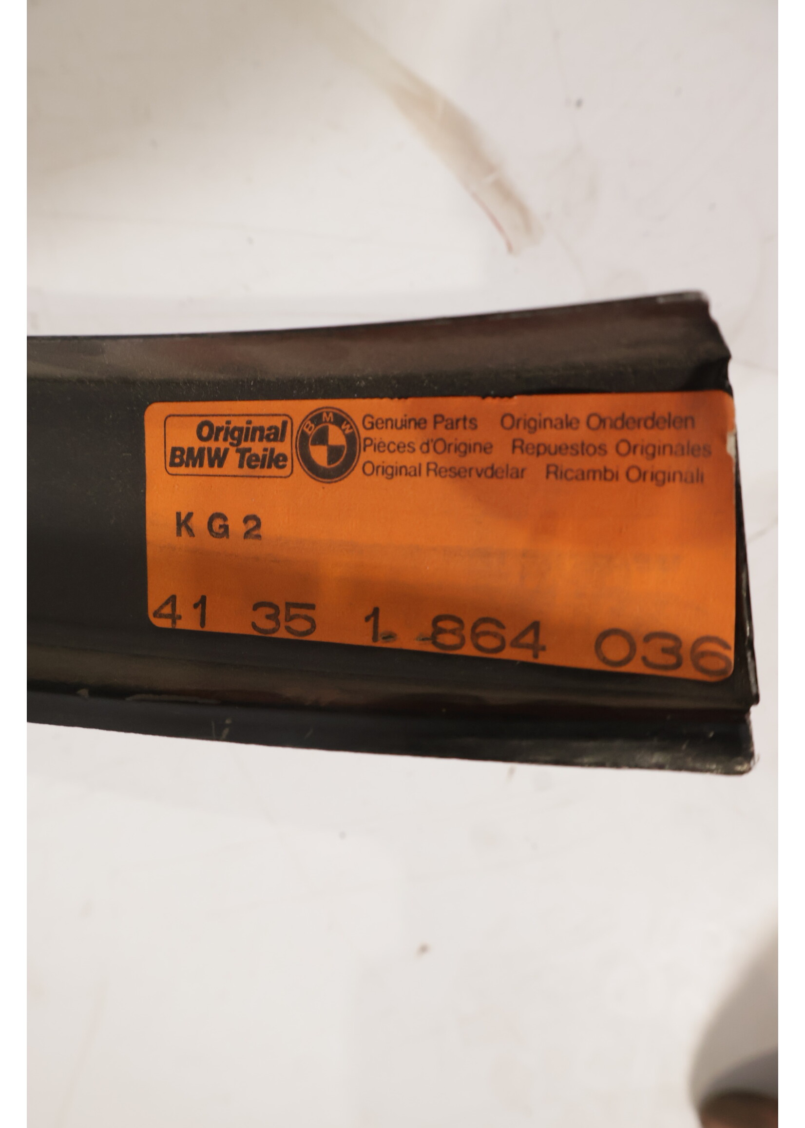 BMW BMW E12 5er OEM Seitenteil / Kotflügel hinten rechts NEU! 41351864036