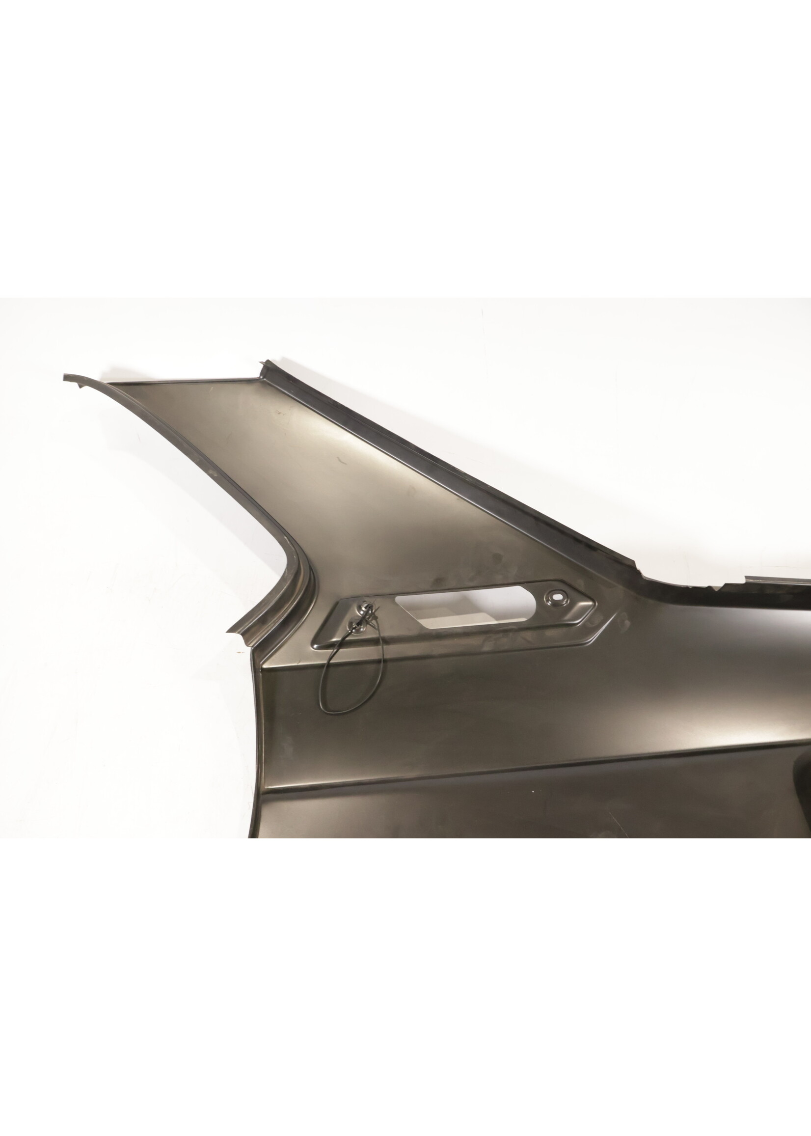 BMW BMW E12 5er OEM Seitenteil / Kotflügel hinten rechts NEU! 41351864036