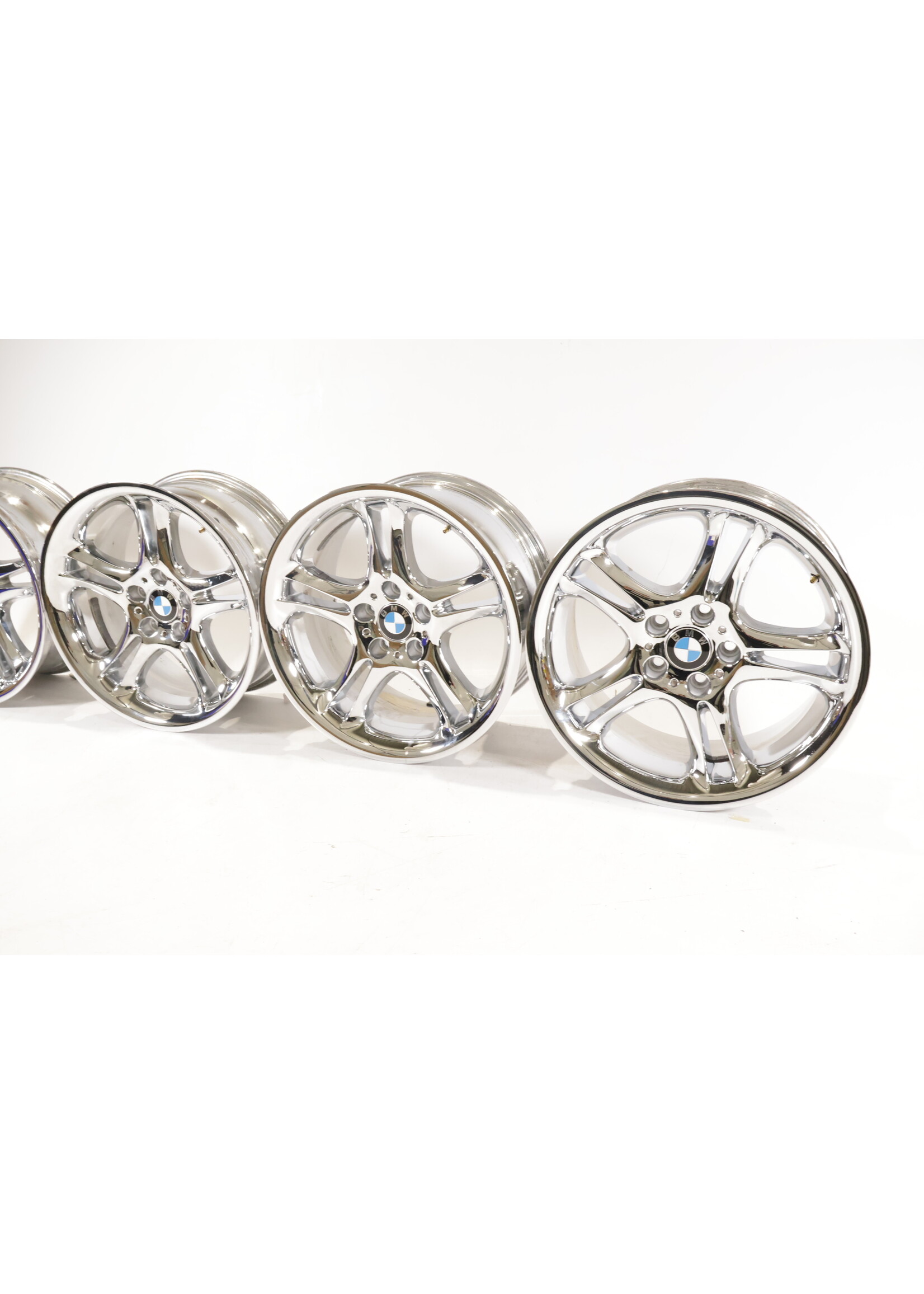 BMW BMW Z8 E53 Breedset rims 8J & 9J 18'' Styling 59 36111096198 36111096197