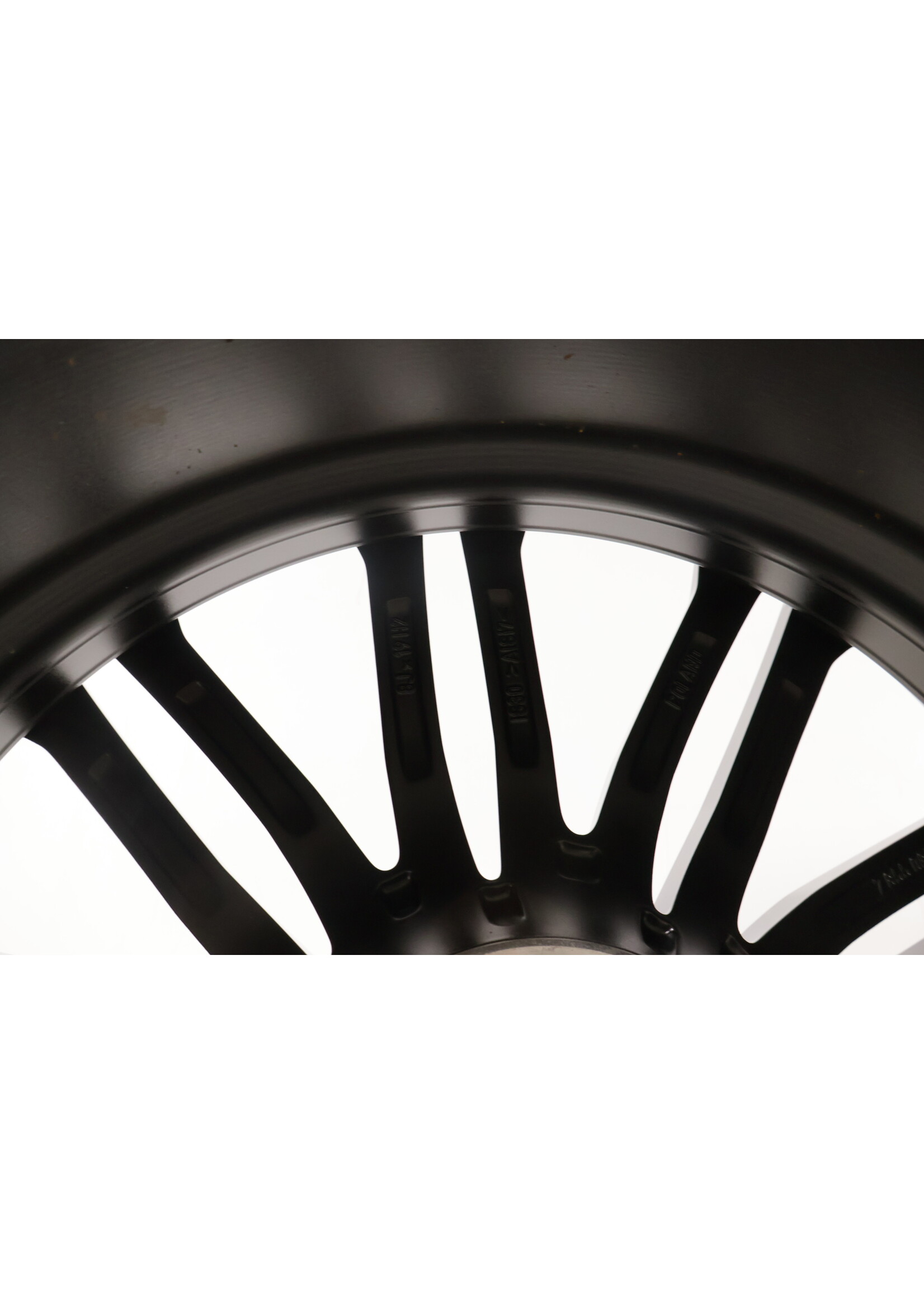 BMW BMW G30 G31 5 Serie 19'' 664M Dubbel spaak velg 8J 19'' hoogglans zwart 7856925