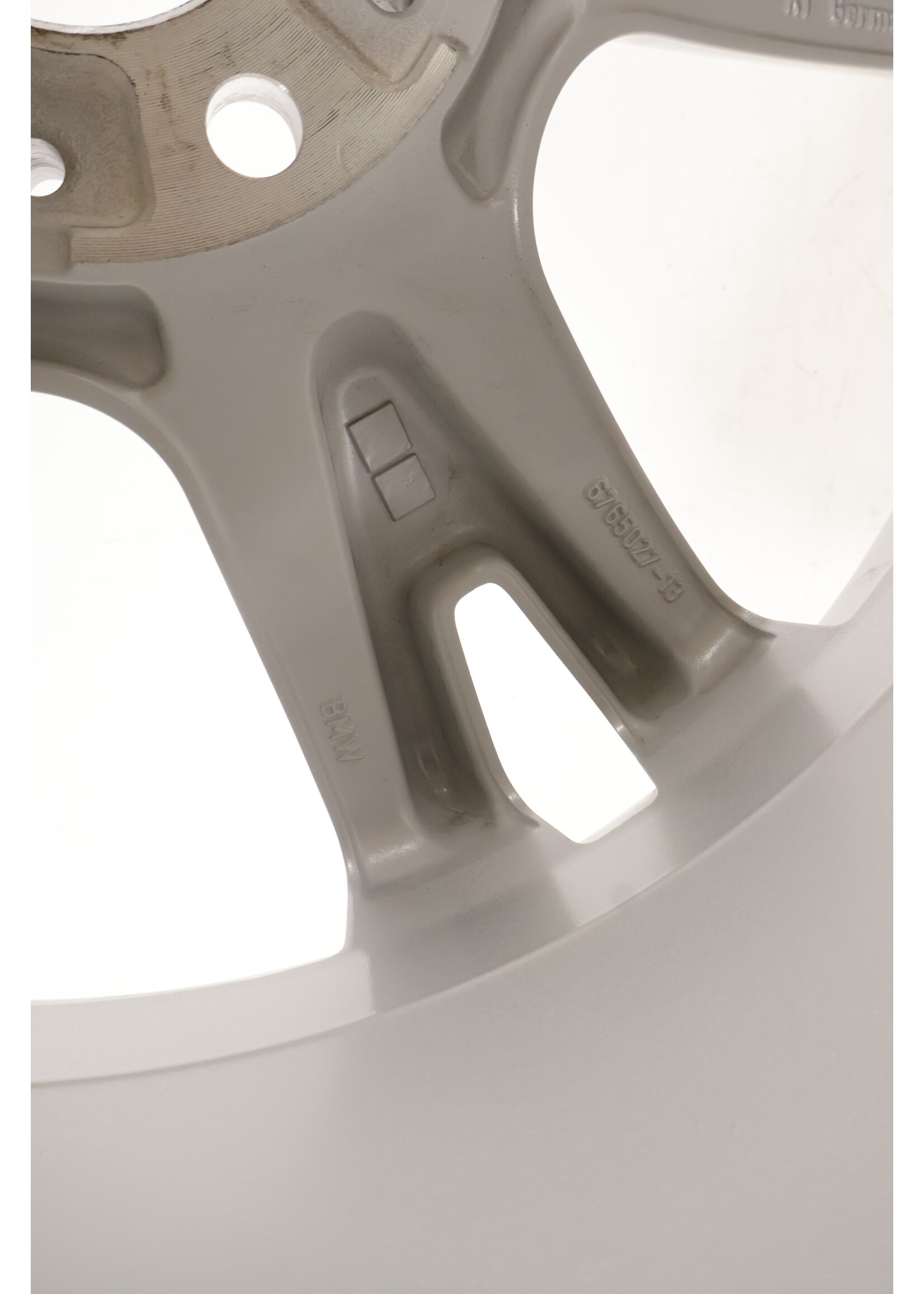 BMW BMW X3 E83 19'' rim 9J 5 x 120 6765027