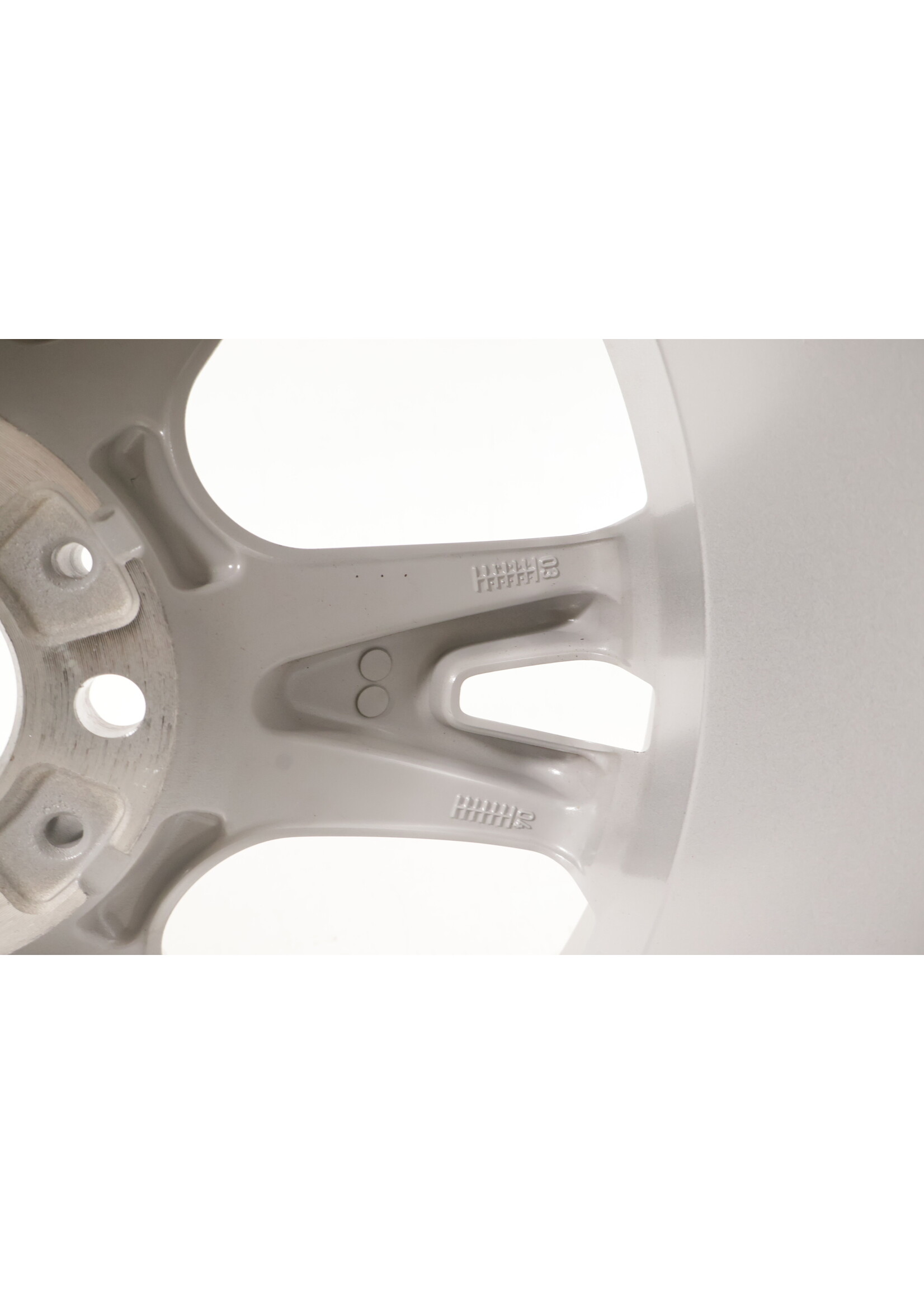 BMW BMW X3 E83 19'' rim 9J 5 x 120 6765027