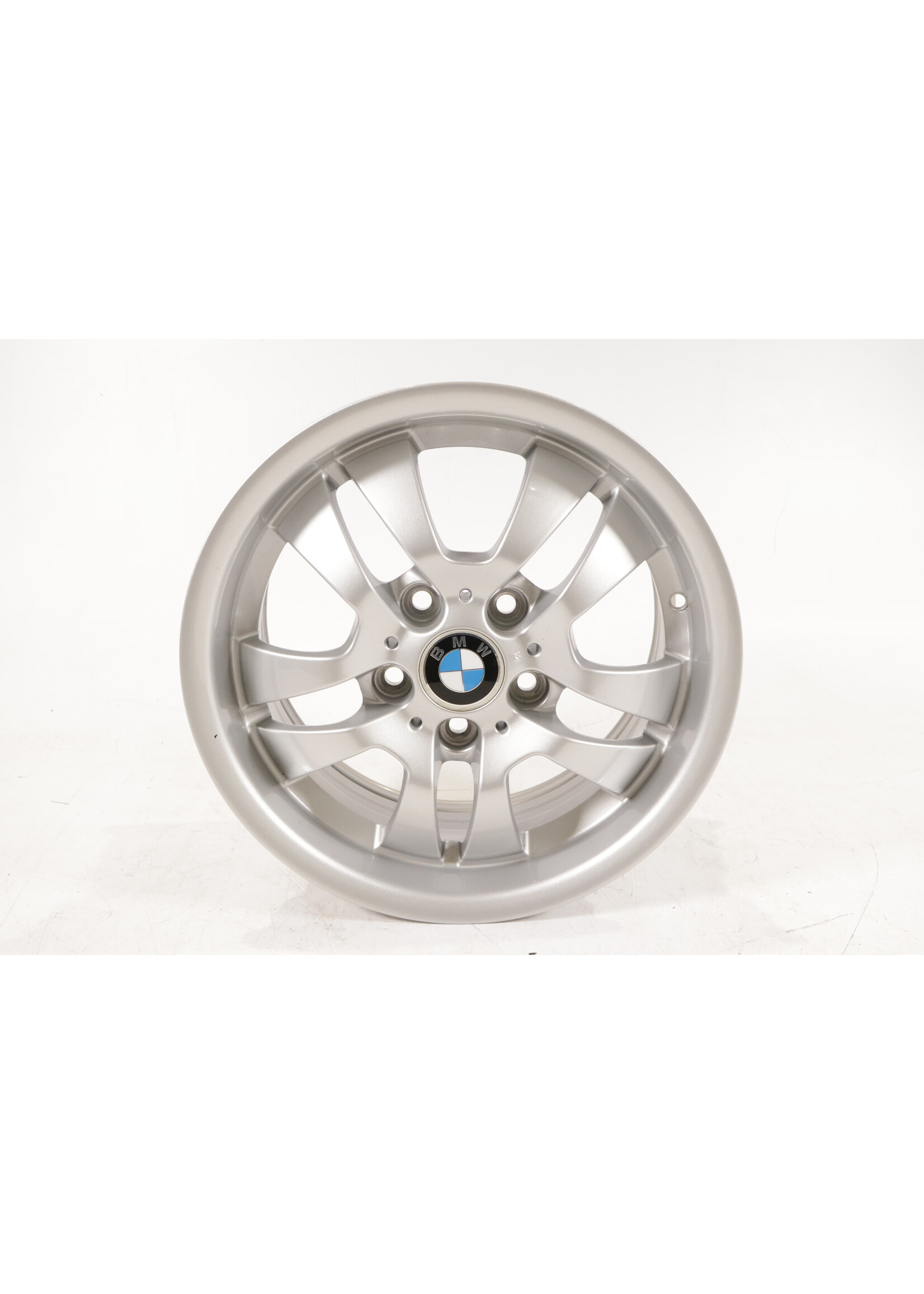 BMW BMW 3 Series E90 E91 E92 E93 Double-spoke 16'' wheel 7J 5 x 120 6775593