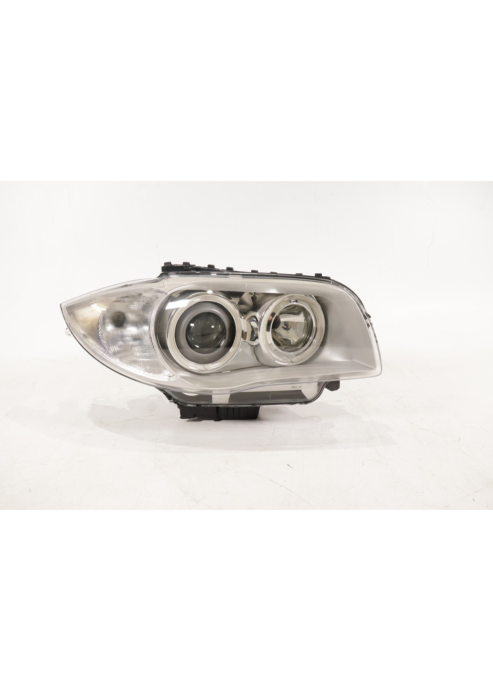 BMW BMW E87 1 Series OEM Headlight Xenon right! 63117180840 7180840