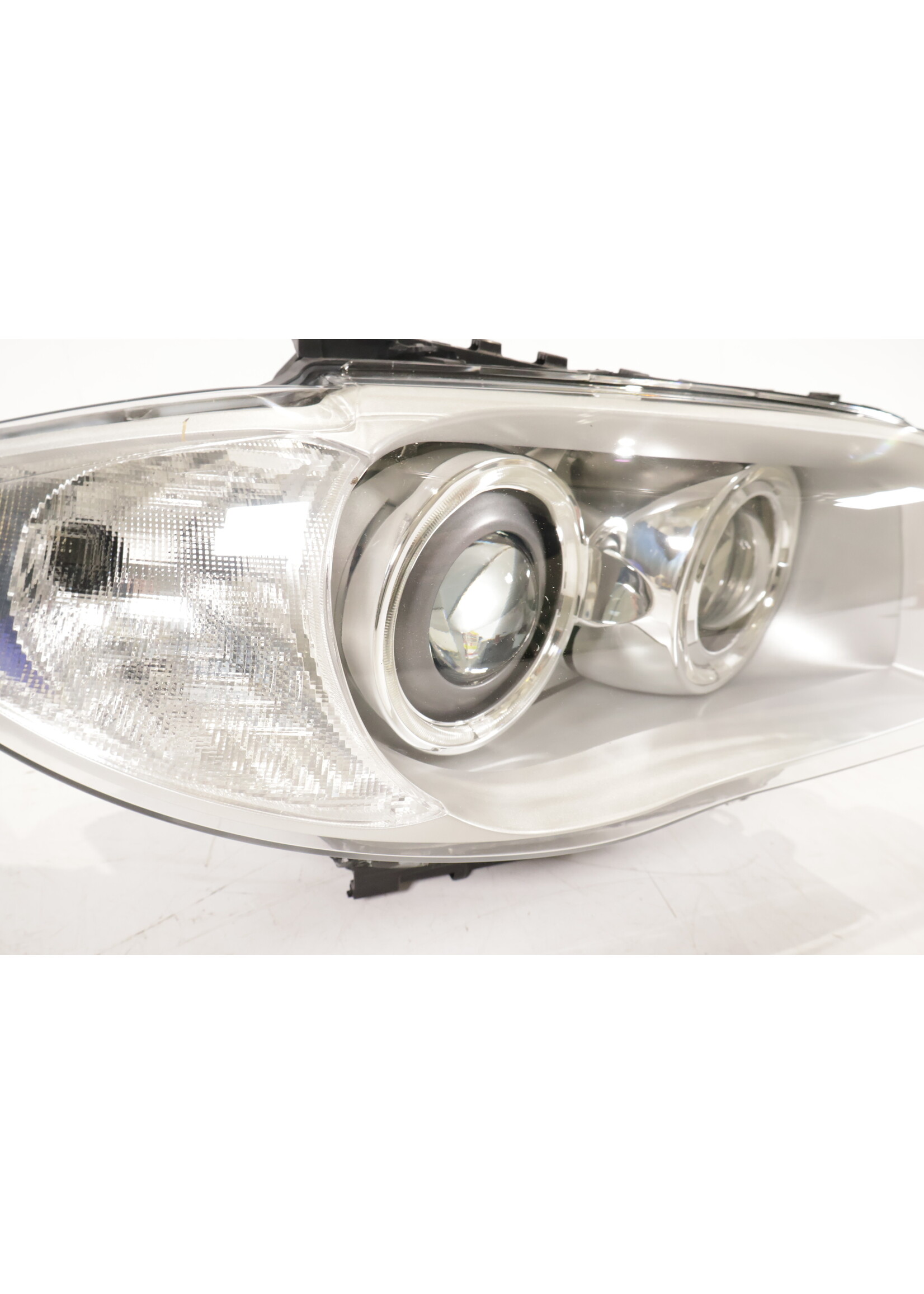 BMW BMW E87 1 Series OEM Headlight Xenon right! 63117180840 7180840