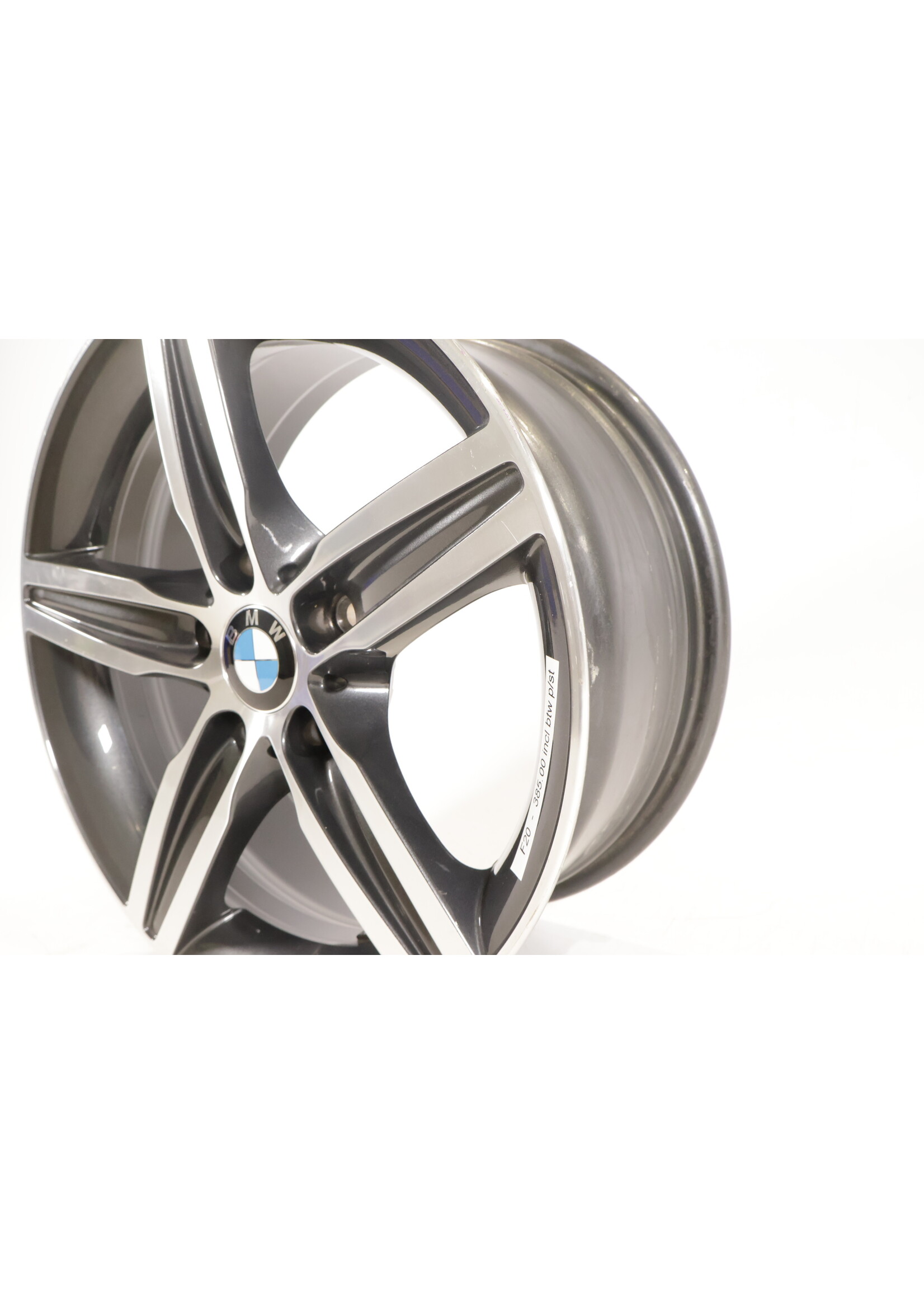 BMW BMW 1er & 2er F20 F21 F22 F23 7J 17'' Sternspeichenfelge 7,5J ET 43 6850151