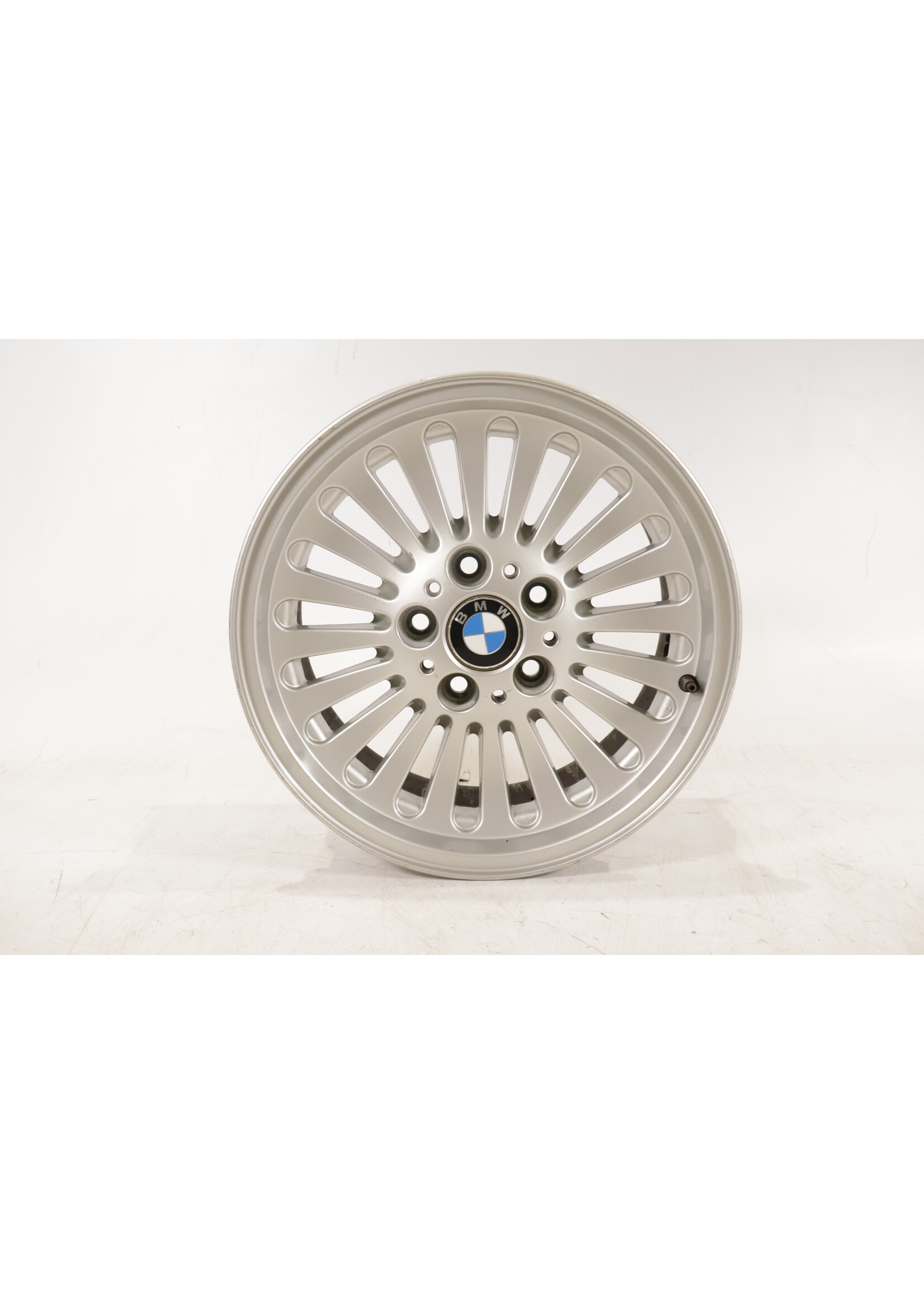 BMW BMW E39 5 Serie 16'' Originele velg 7J Styling 33 ET 20 1092209 36111092209