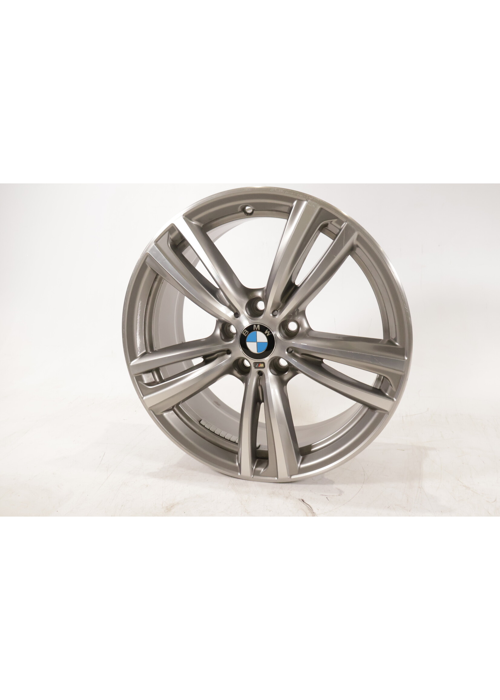 BMW BMW 3er & 4er F30 F31 F32 F33 F36 8J 19'' Felge ET 47 7852493