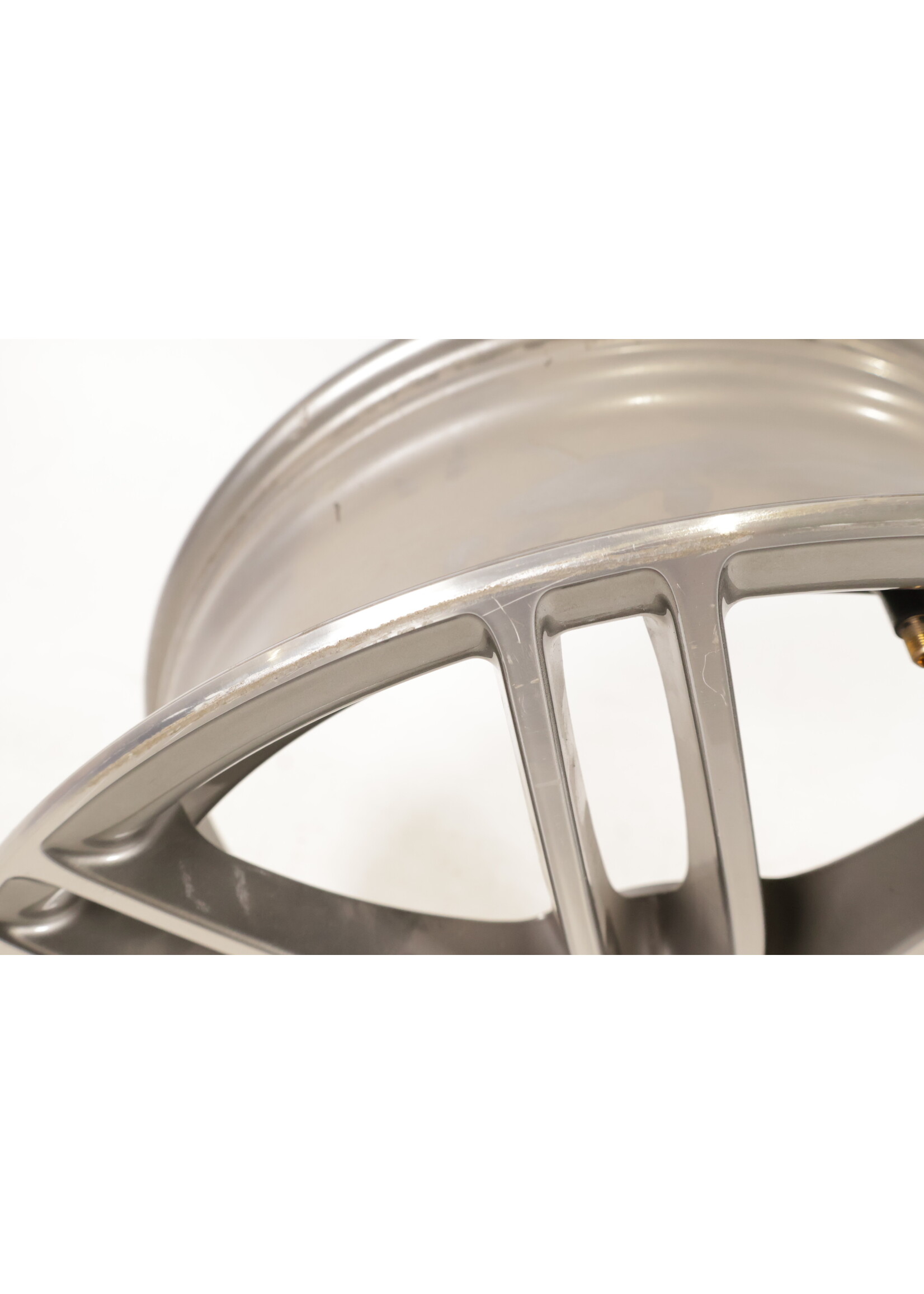 BMW BMW 3 E90 E91 E92 Double-spoke Performance rim front 8J 19'' rim ET 37 6781046