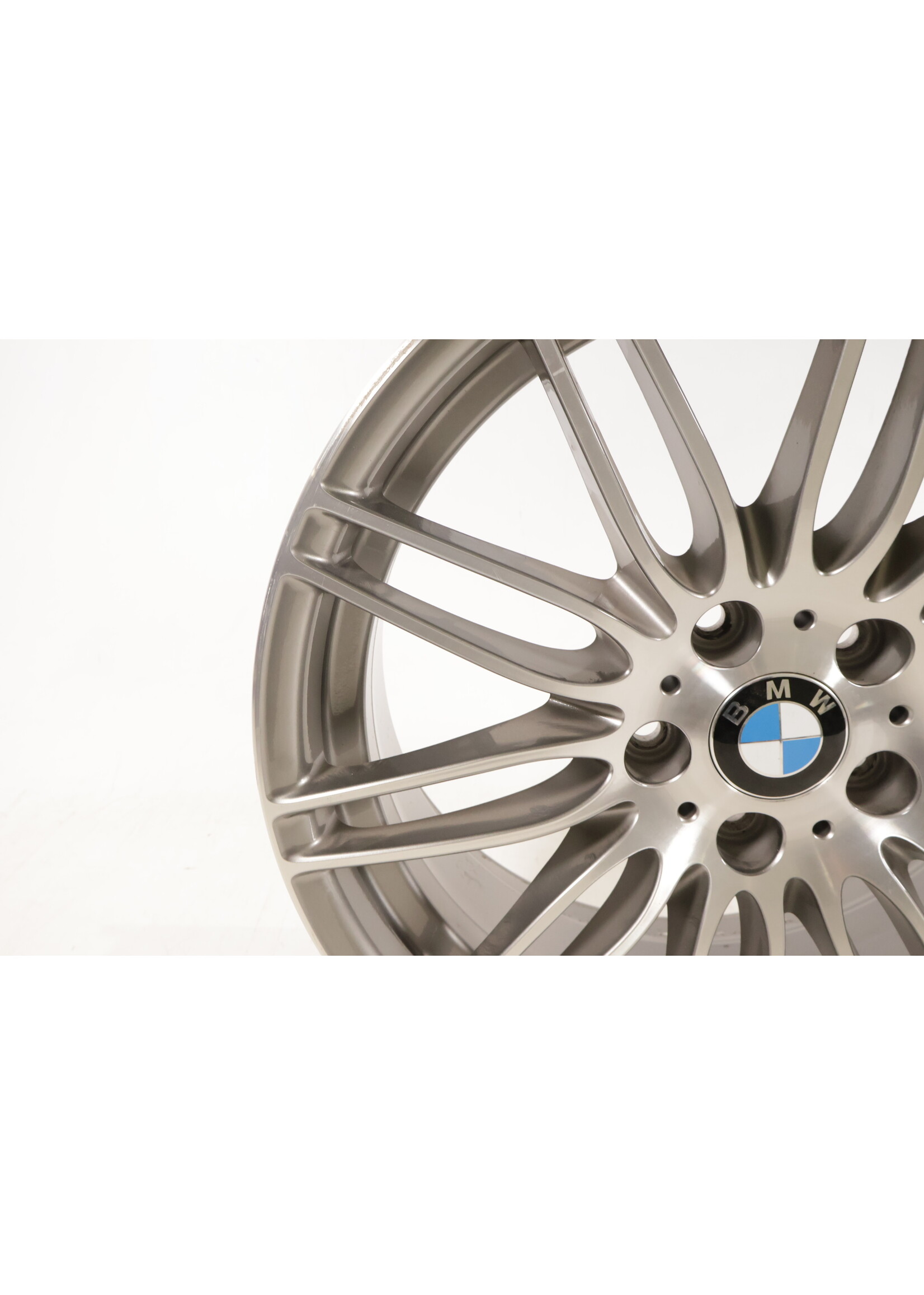 BMW BMW 3 E90 E91 E92 Doppelspeichen Performance Felge vorn 8J 19'' Felge ET 37 6781046