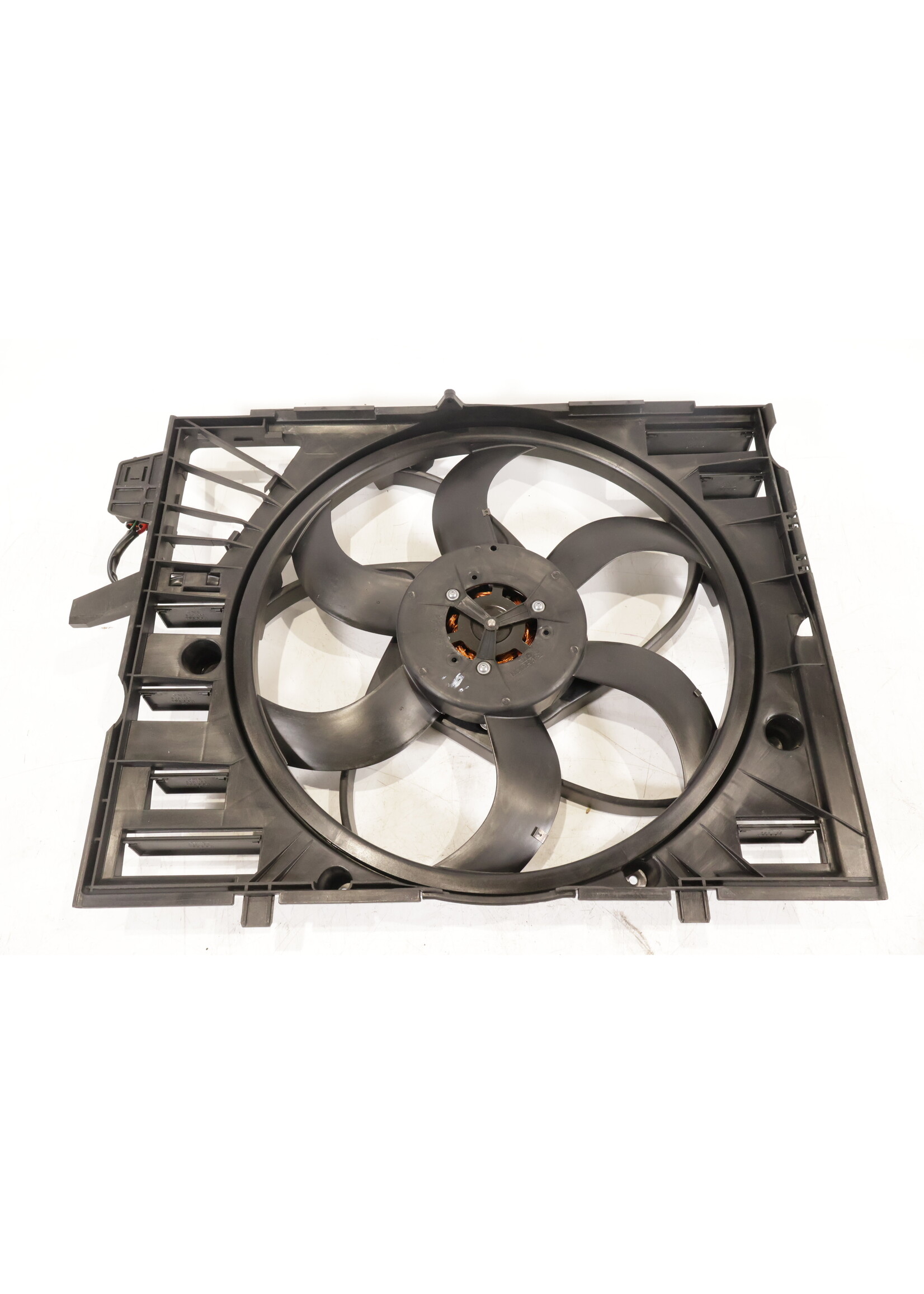 BMW BMW E60 E63  5 + 6 Serie N53 OEM koelfan / ventilator NIEUW! 17417545809 7545809