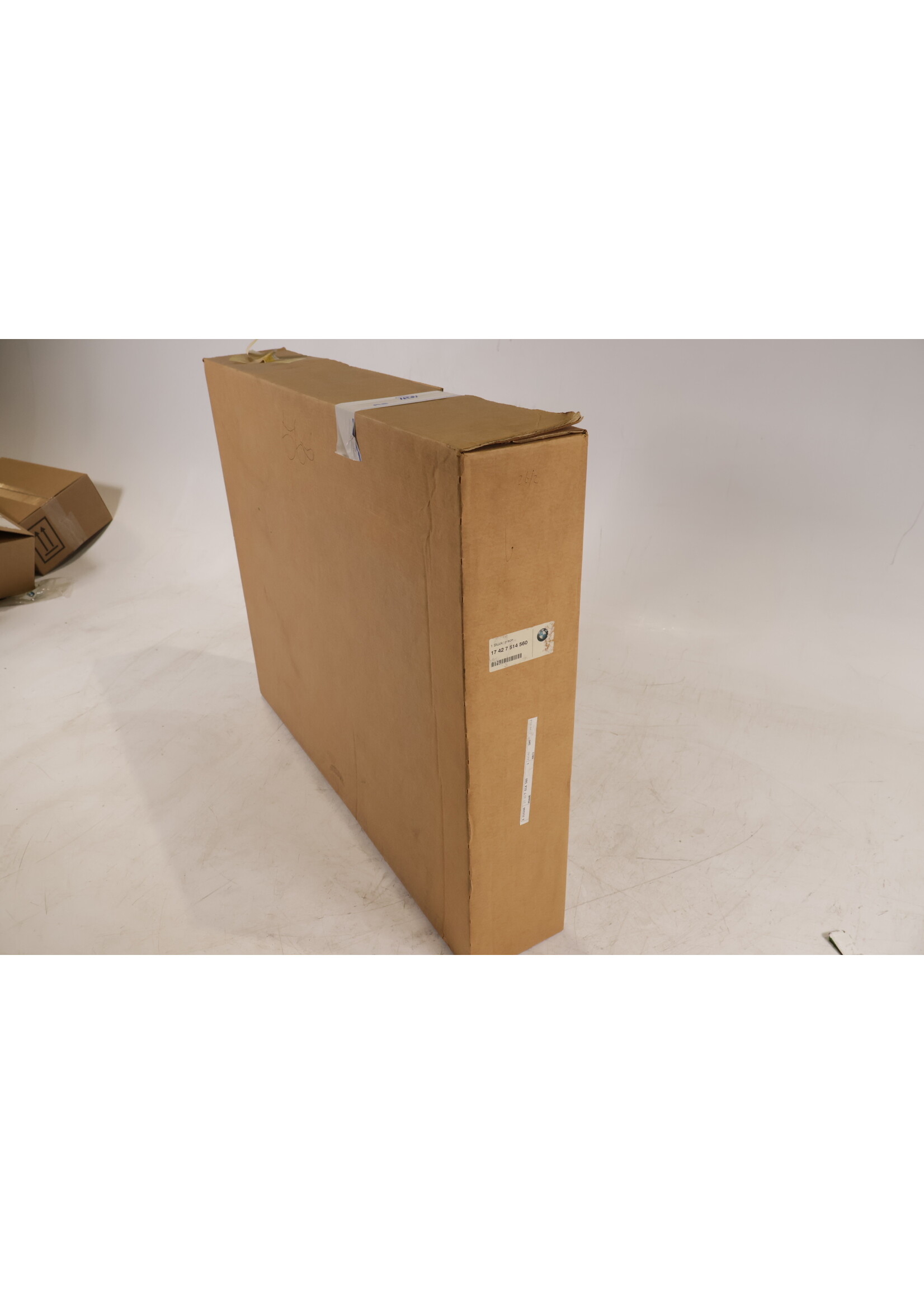 BMW BMW F01 F10 F11 5 + 7 Serie N53 OEM Kühlerlüftergehäuse NEU! 17427514560 7514560