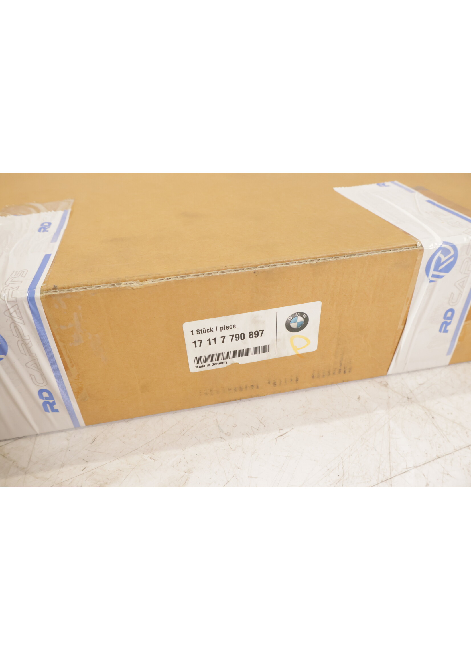 BMW BMW E90 E91 E92 E93 3er OEM Lüftergehäuse NEU! 17117790897 7790897