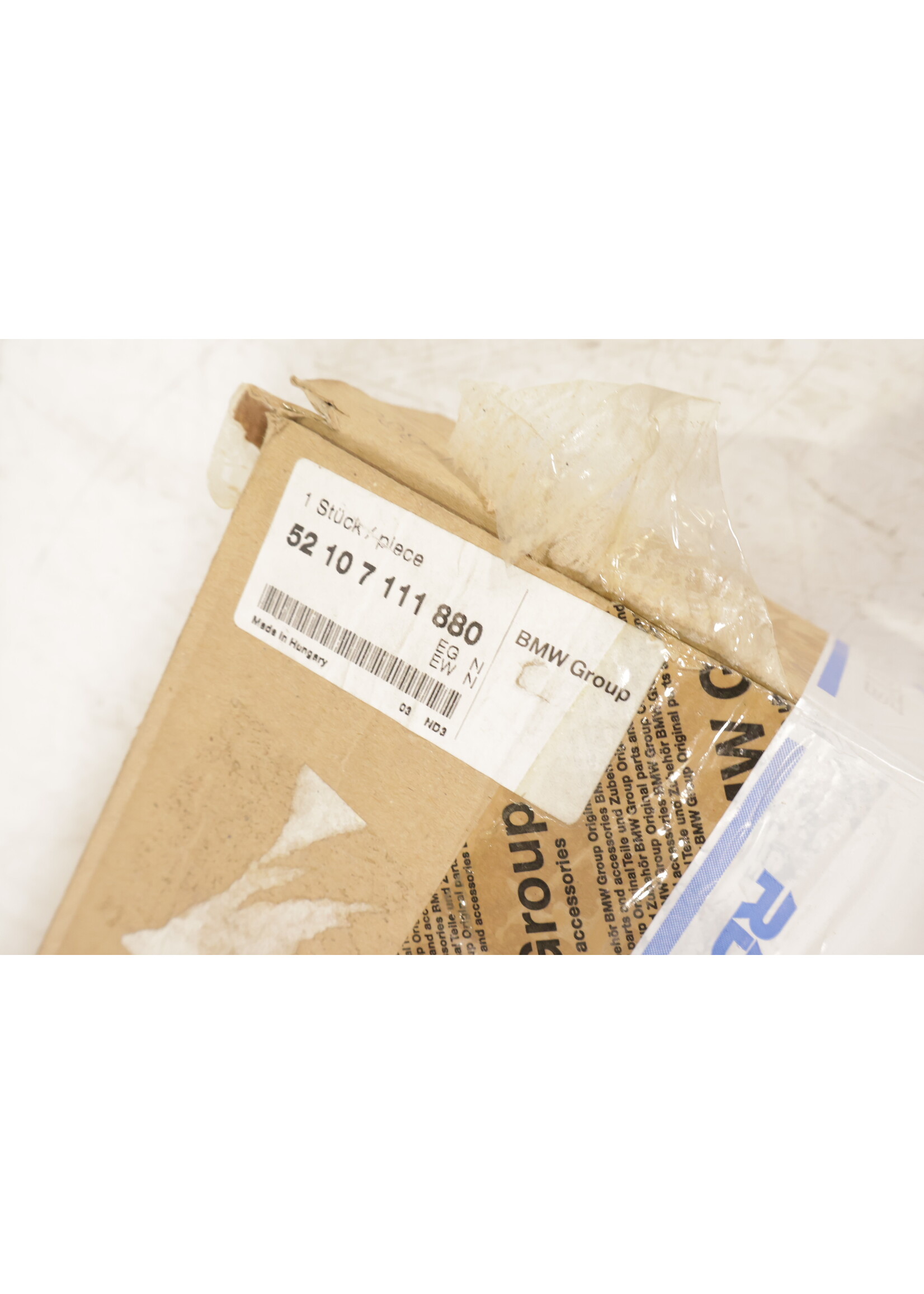 BMW BMW E53 E63 E83 E85 6 Series Z4 X5 OEM Seat adjustment right NEW! 7111880 52107111880