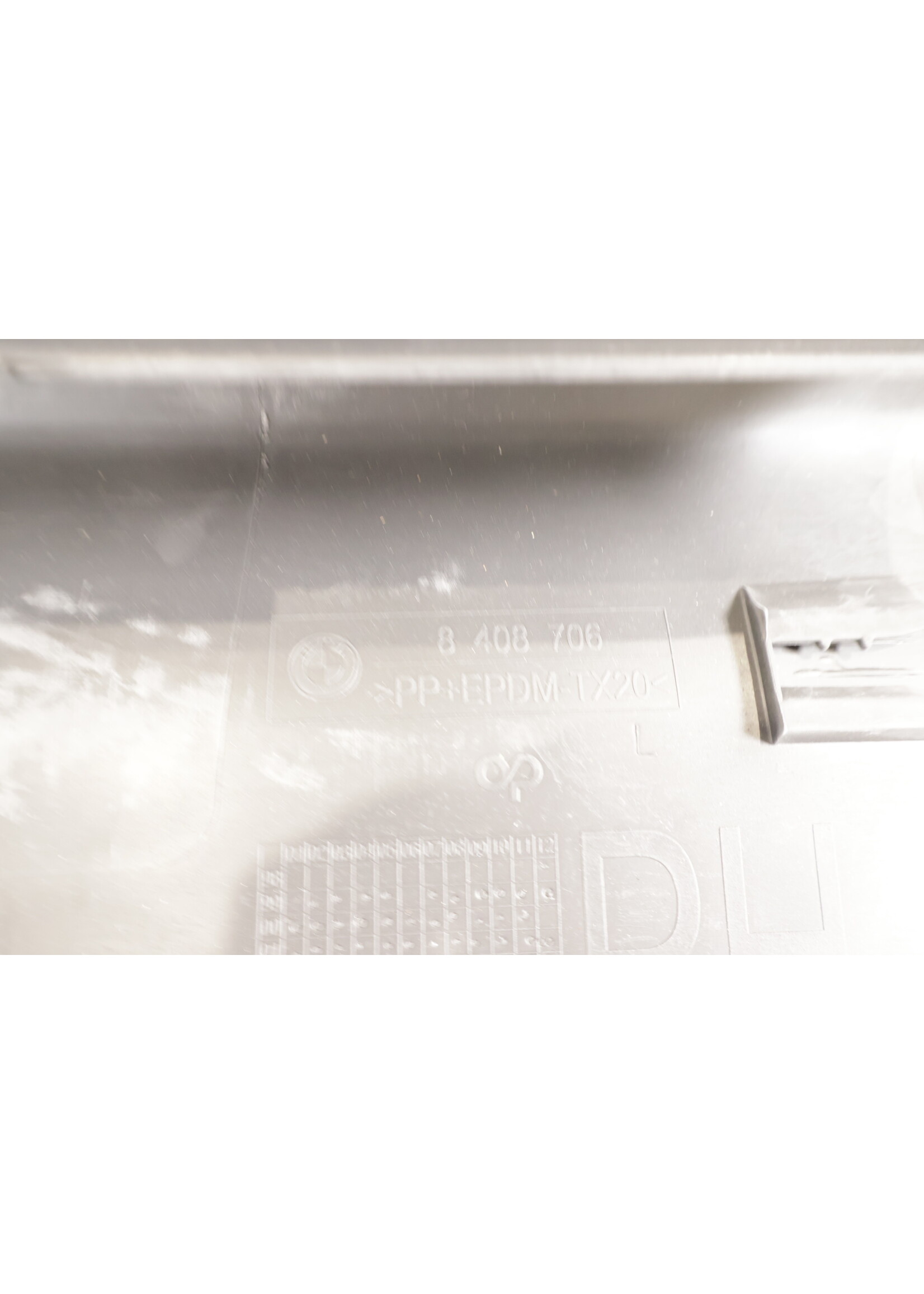 BMW BMW E53 X5 OEM Sill side skirt cover NEW! 51718408706 8408706