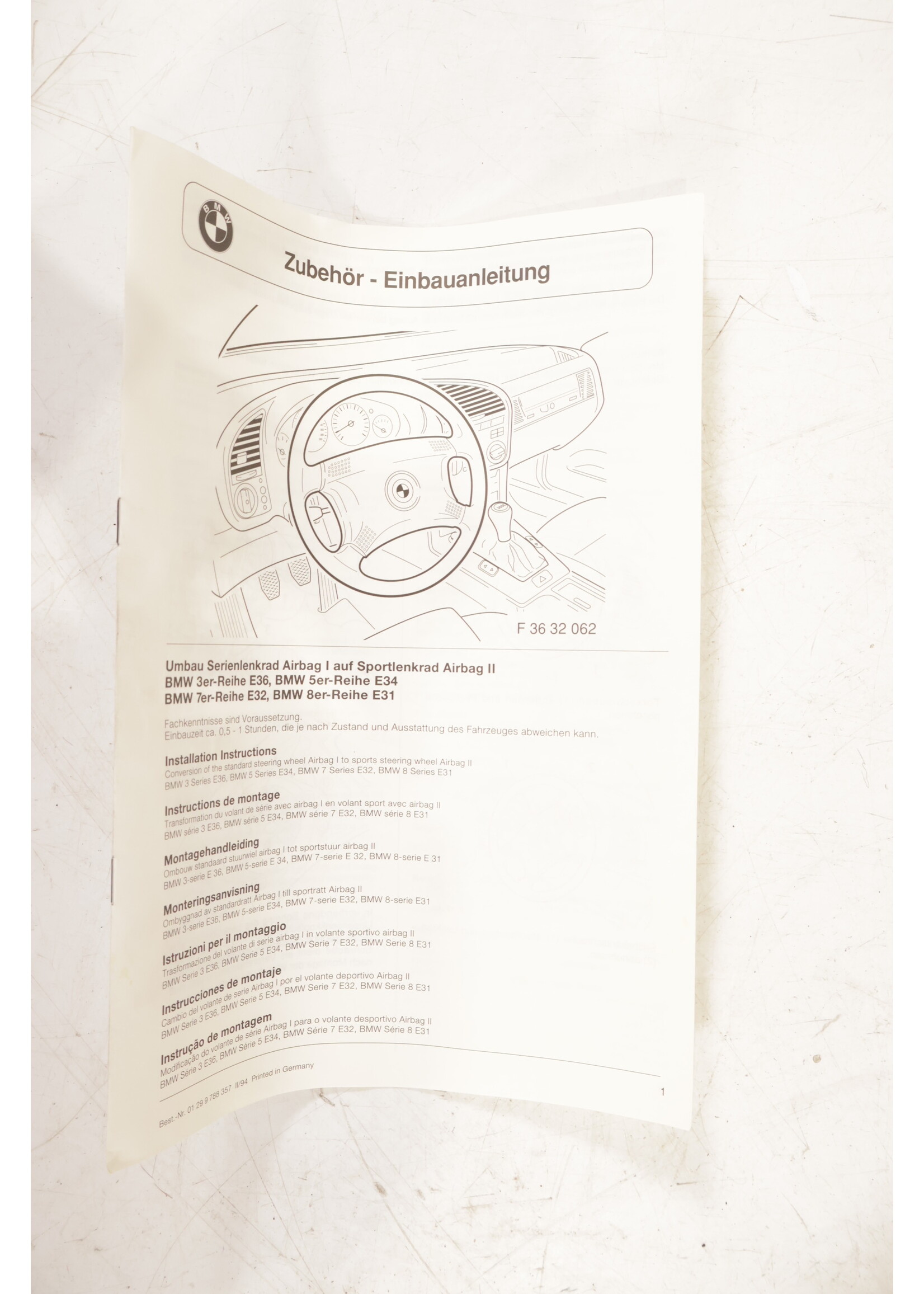 BMW BMW E31 E34 E36 3, 5 & 8 Serie OEM Sportstuur NIEUW! 32349402811 9402811