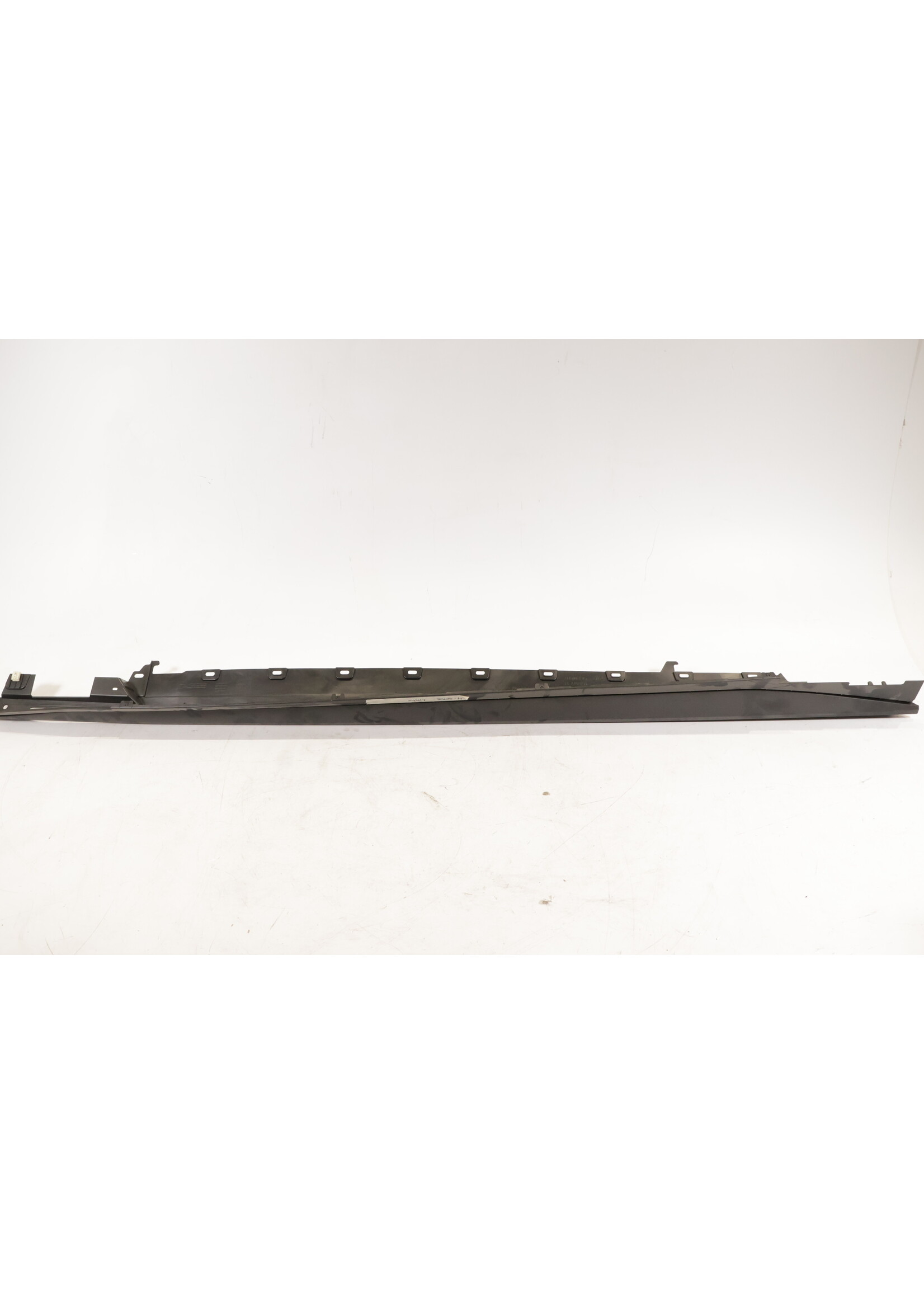BMW  BMW i4 G26 OEM Sill side skirt cover NEW! 51778737087 8737087