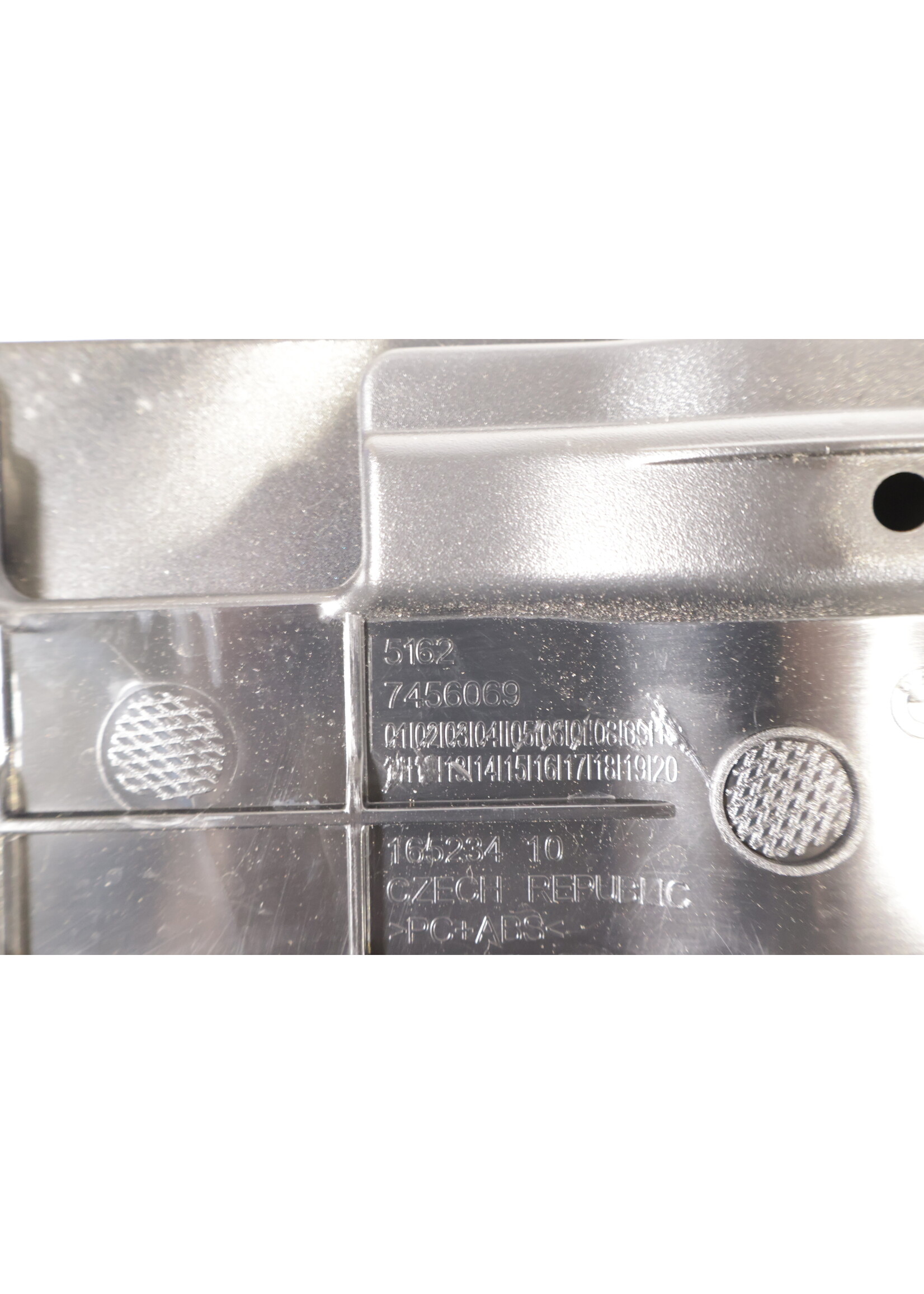 BMW BMW 1er F40 Heckklappenspoiler Schwarz 51627456069 7456069