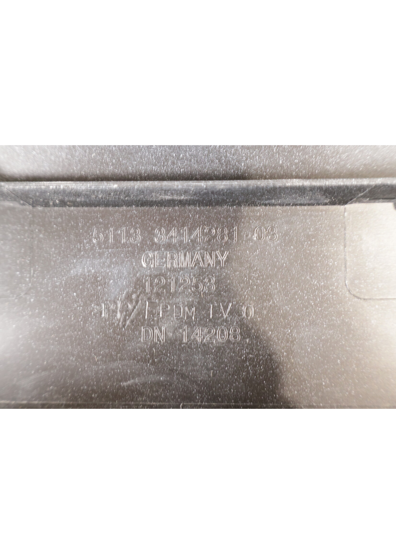 BMW BMW X3 G01 LCI OEM Untere Abdeckung der vorderen Stoßstange NEU! 9451135 51119451135 - Copy