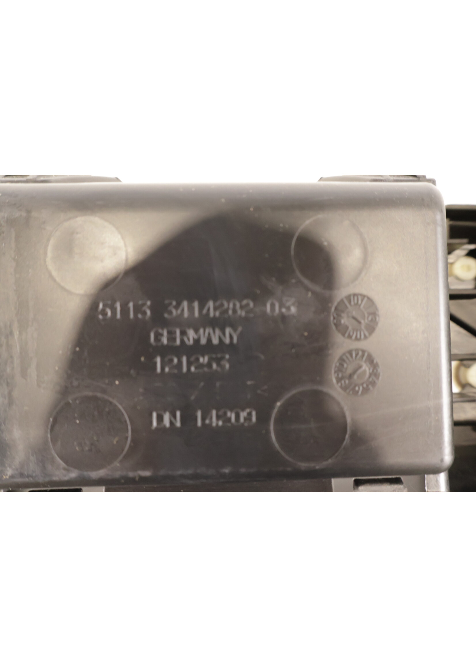 BMW BMW X3 G01 LCI OEM Untere Abdeckung der vorderen Stoßstange NEU! 9451135 51119451135 - Copy