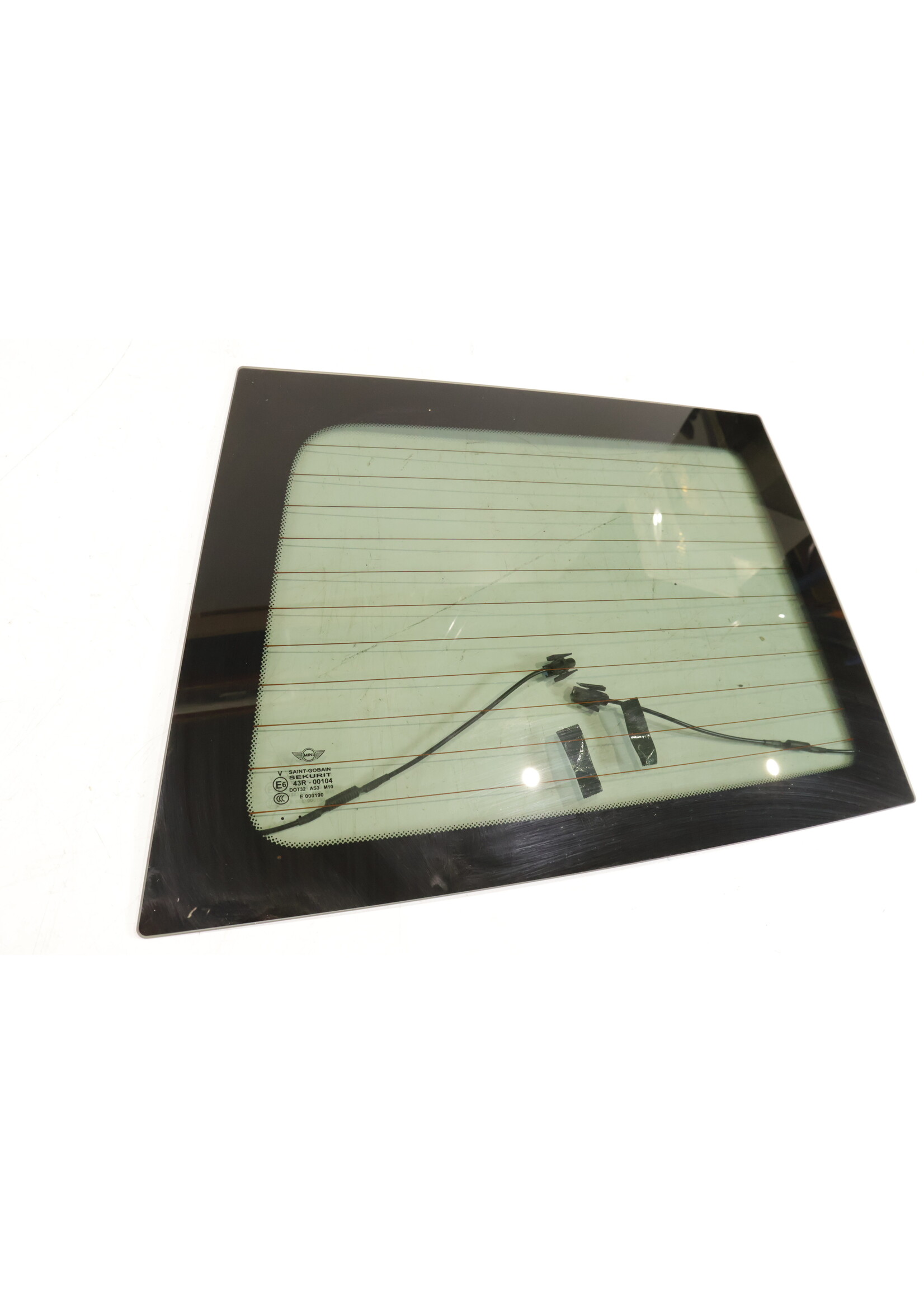 BMW  MINI R55 Clubman OEM Black rear window left NEW! 51317167455 7167455