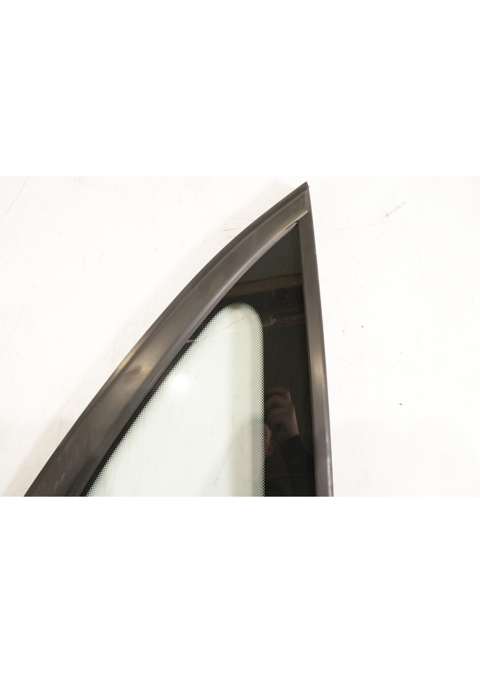 BMW BMW 2 Serie F45 Active Tourer OEM vaste zijruit rechts NIEUW! 51377298914 7298914