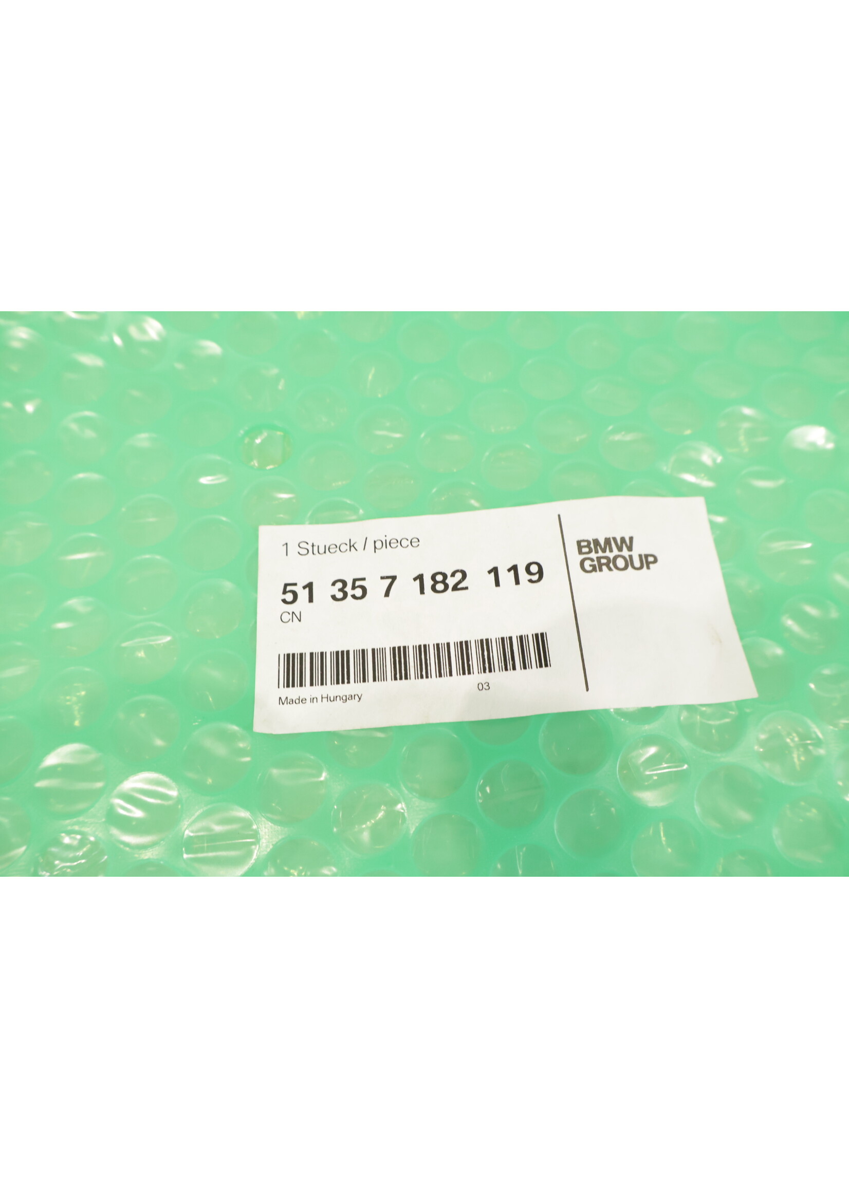 BMW BMW 5 Series F11 Touring OEM side window door left rear NEW! 51357182119 7182119