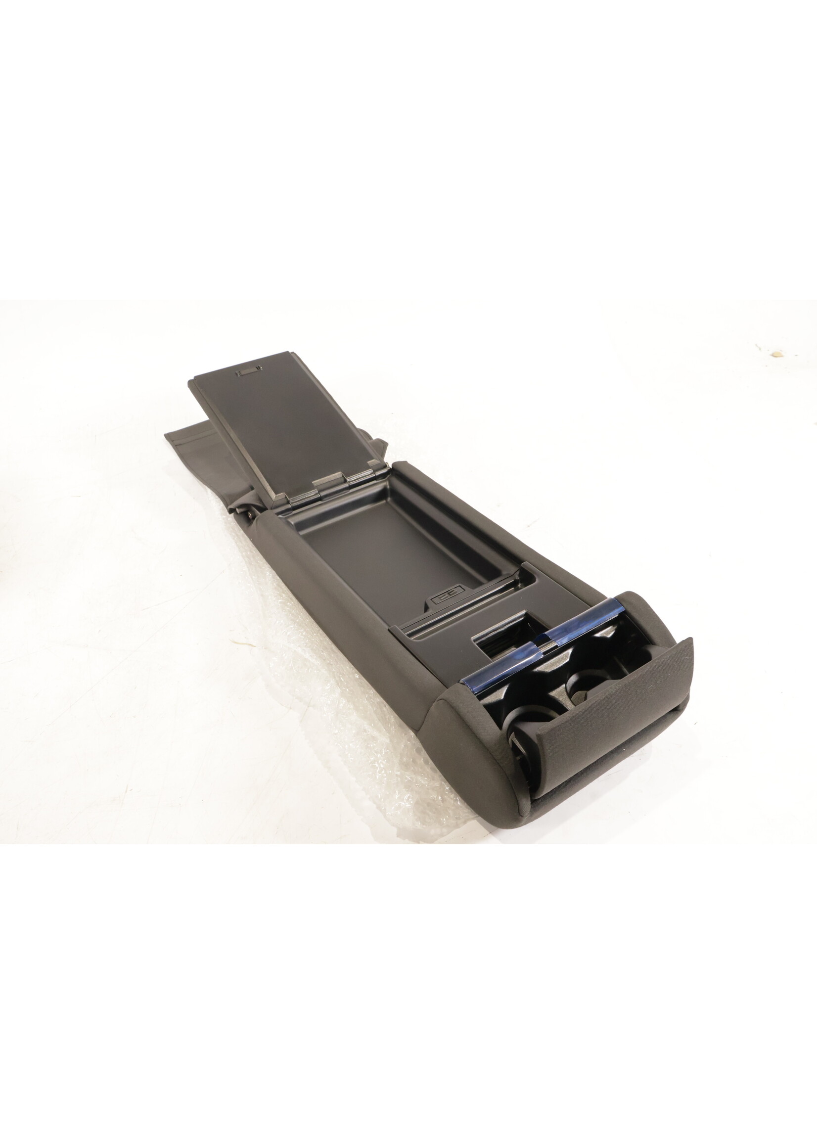 BMW BMW E46 3 Series OEM Armrest leather with cup holders NEW! 52207046808