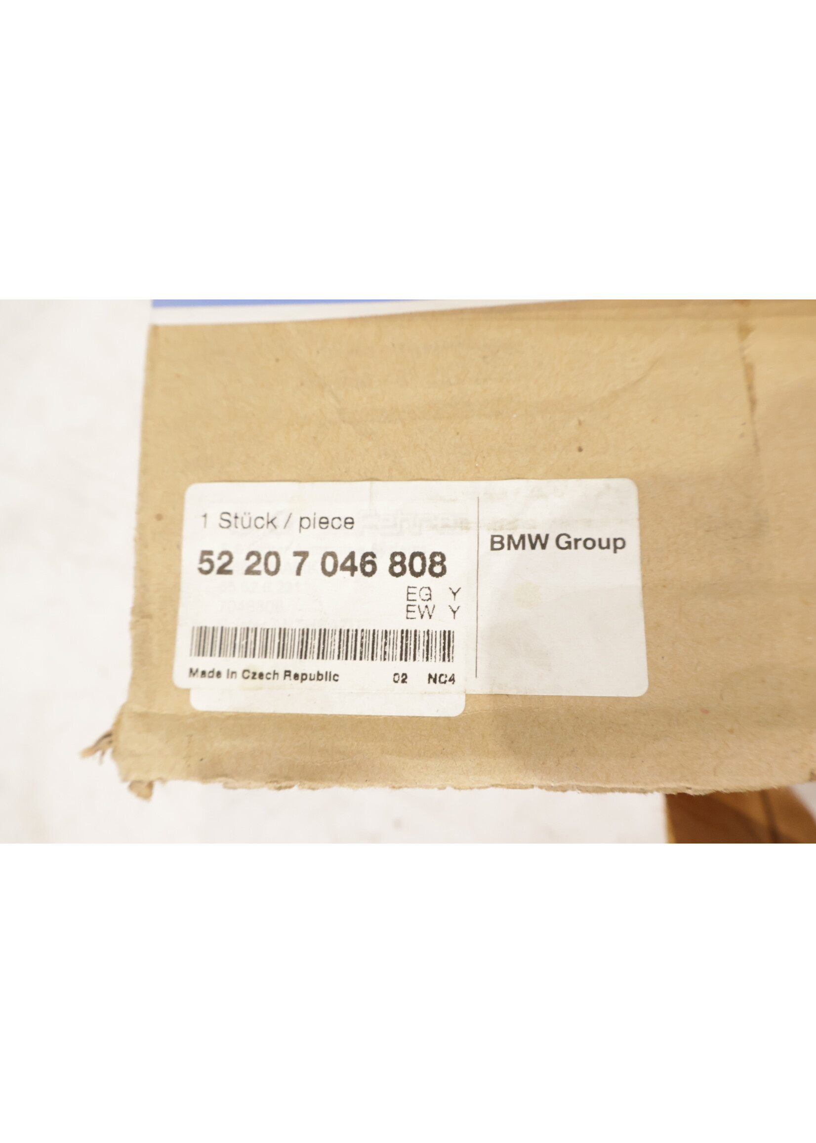 BMW BMW E46 3er OEM Armlehne Leder mit Getränkehalter NEU! 52207046808