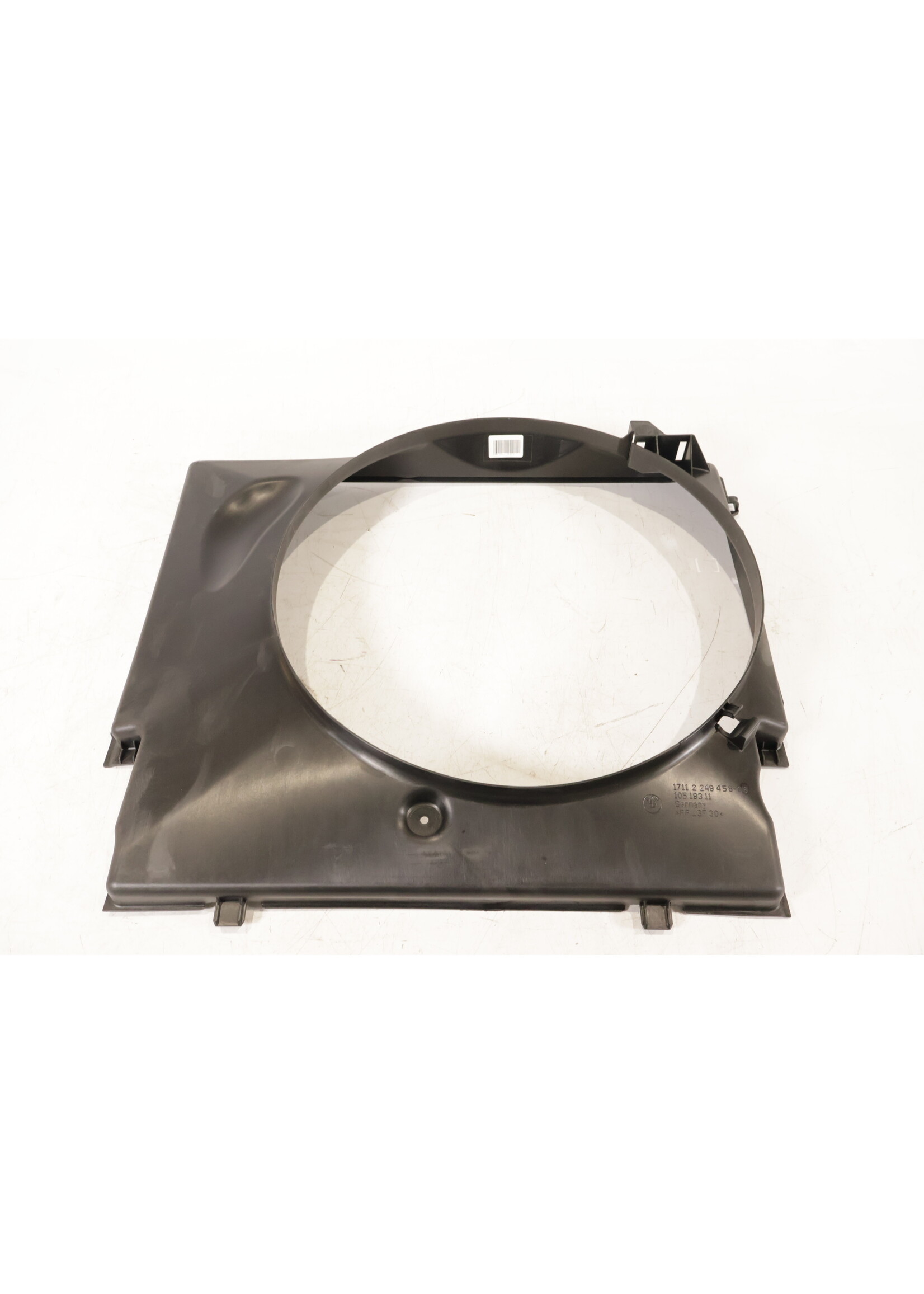 BMW BMW E65 E66 730d OEM cooling fan housing NEW! 17112249458 2249458