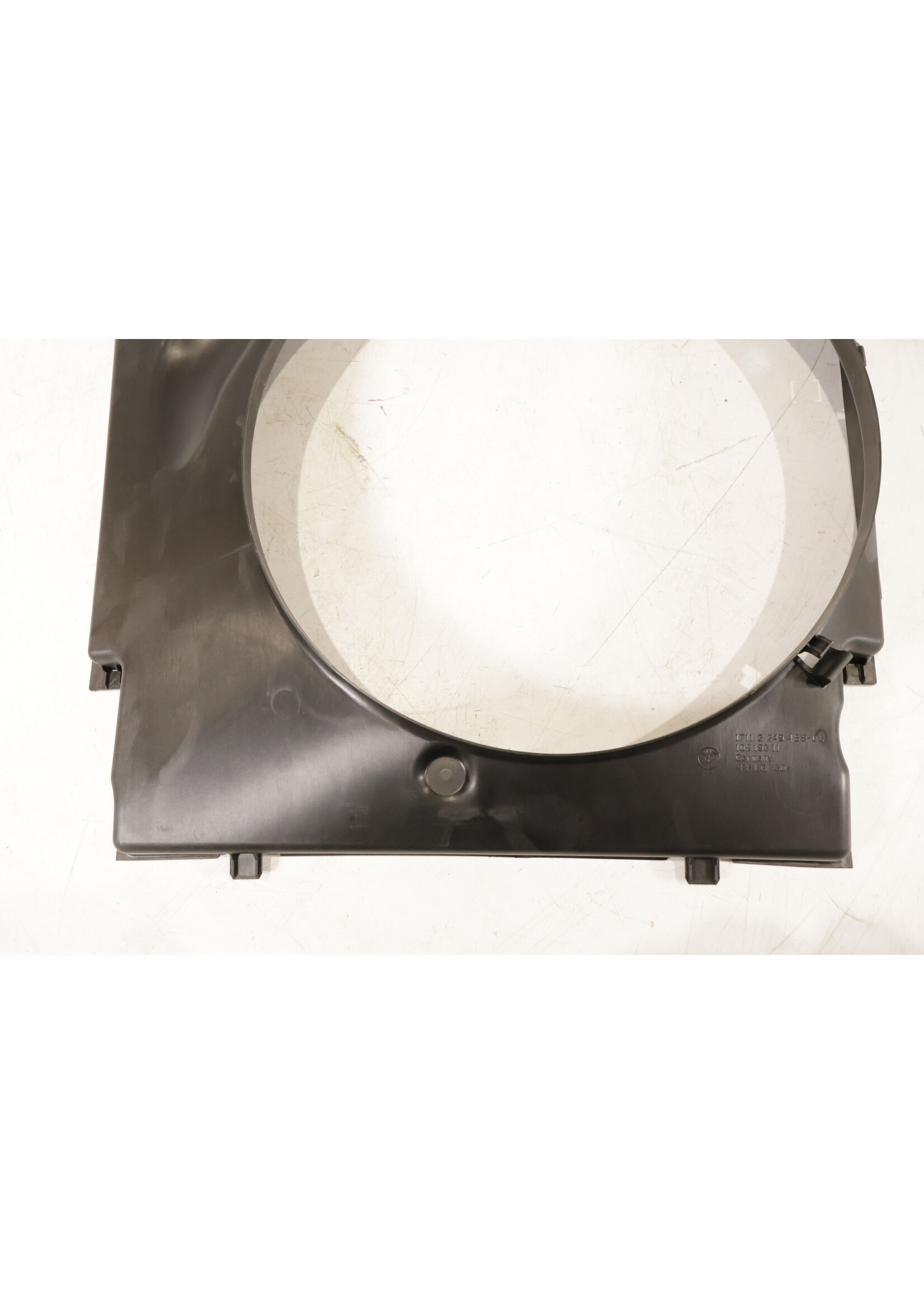 BMW BMW E65 E66 730d OEM koelfan behuizing NIEUW! 17112249458 2249458