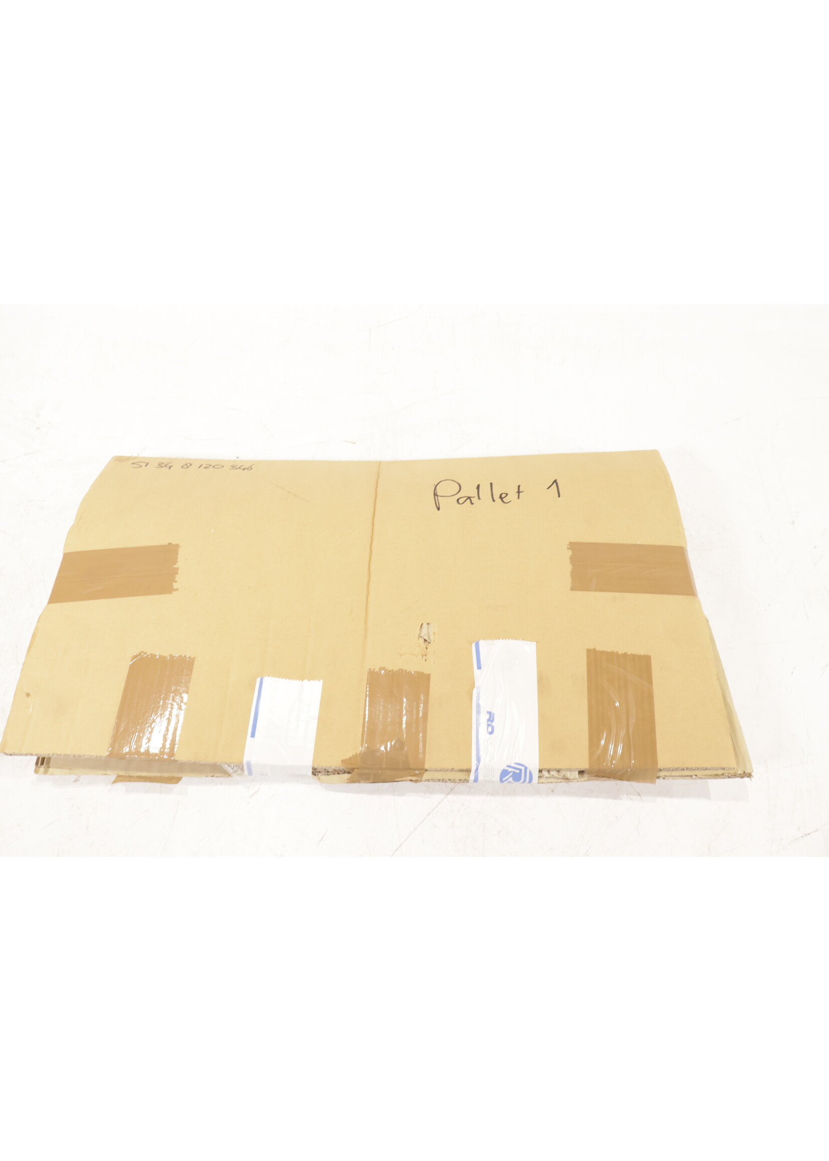 BMW BMW E34 5 Series Touring OEM Window right rear door NEW! 51348120346