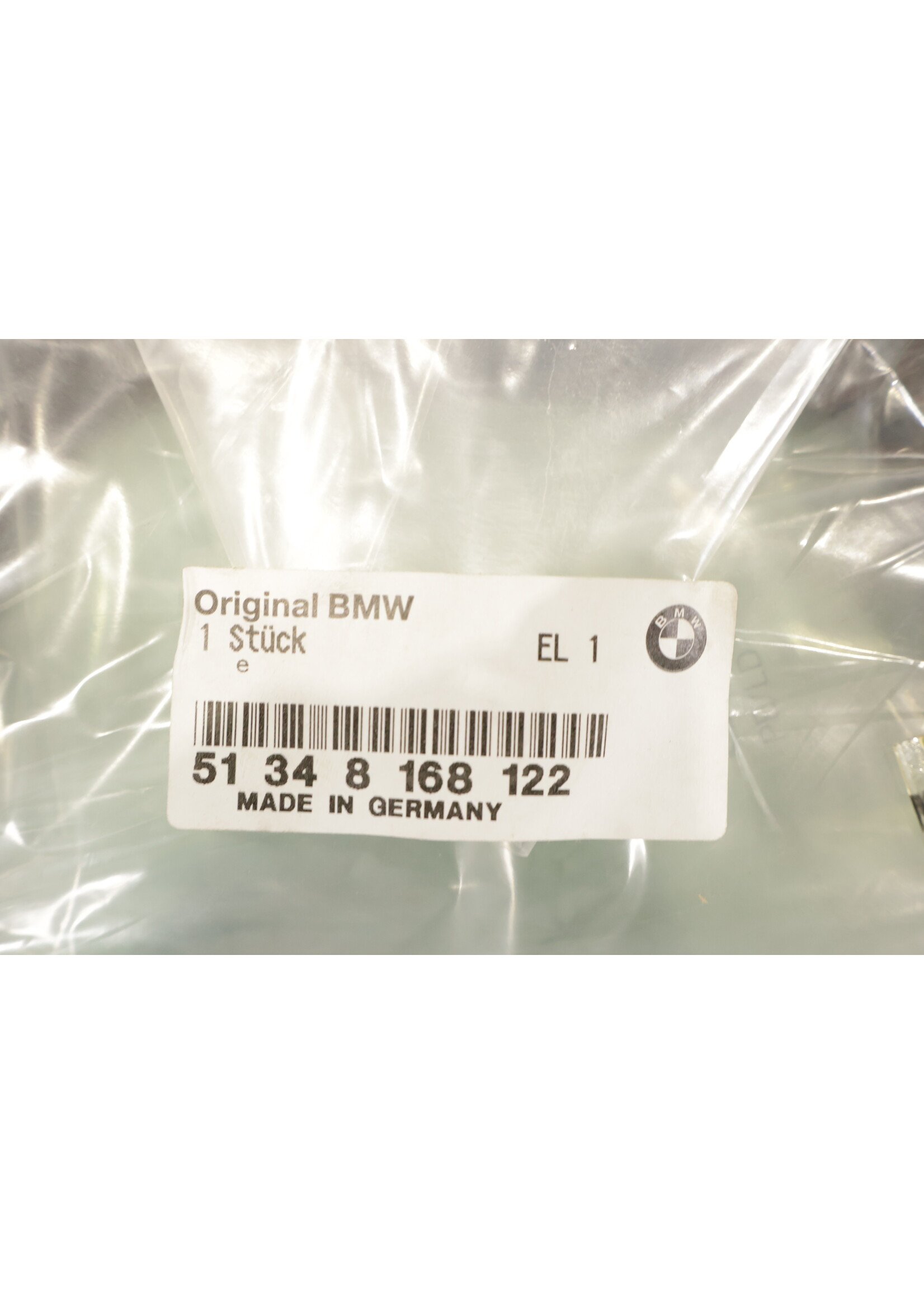 BMW BMW E38 7 Series OEM Window right rear door NEW! 51348168122 8168122