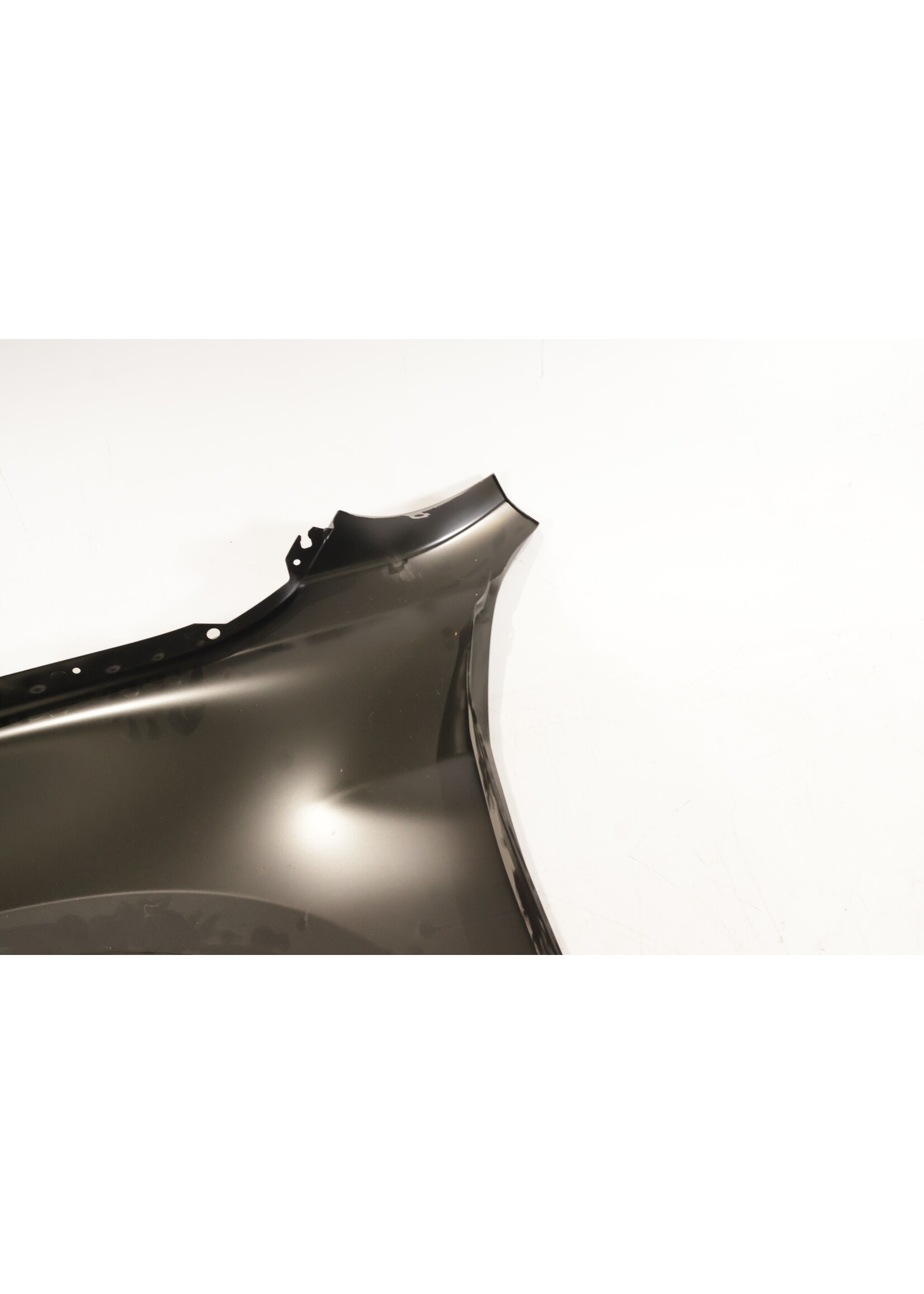 BMW BMW X1 F48 OEM Zijscherm rechts in de primer NIEUW! 7427300 41007427300