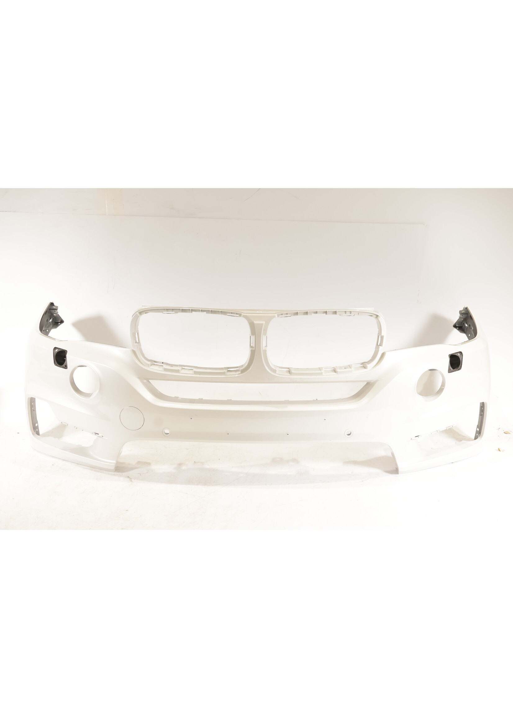 BMW BMW X5 F15 OEM Frontstoßstange mit PDC NEU! 51117394935 51117303096