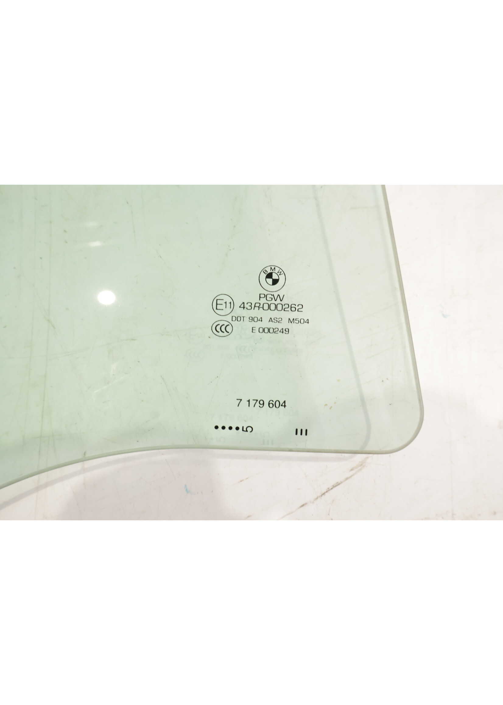 BMW BMW X6 E71 OEM Window door / door right rear NEW! 51357179604 7179604