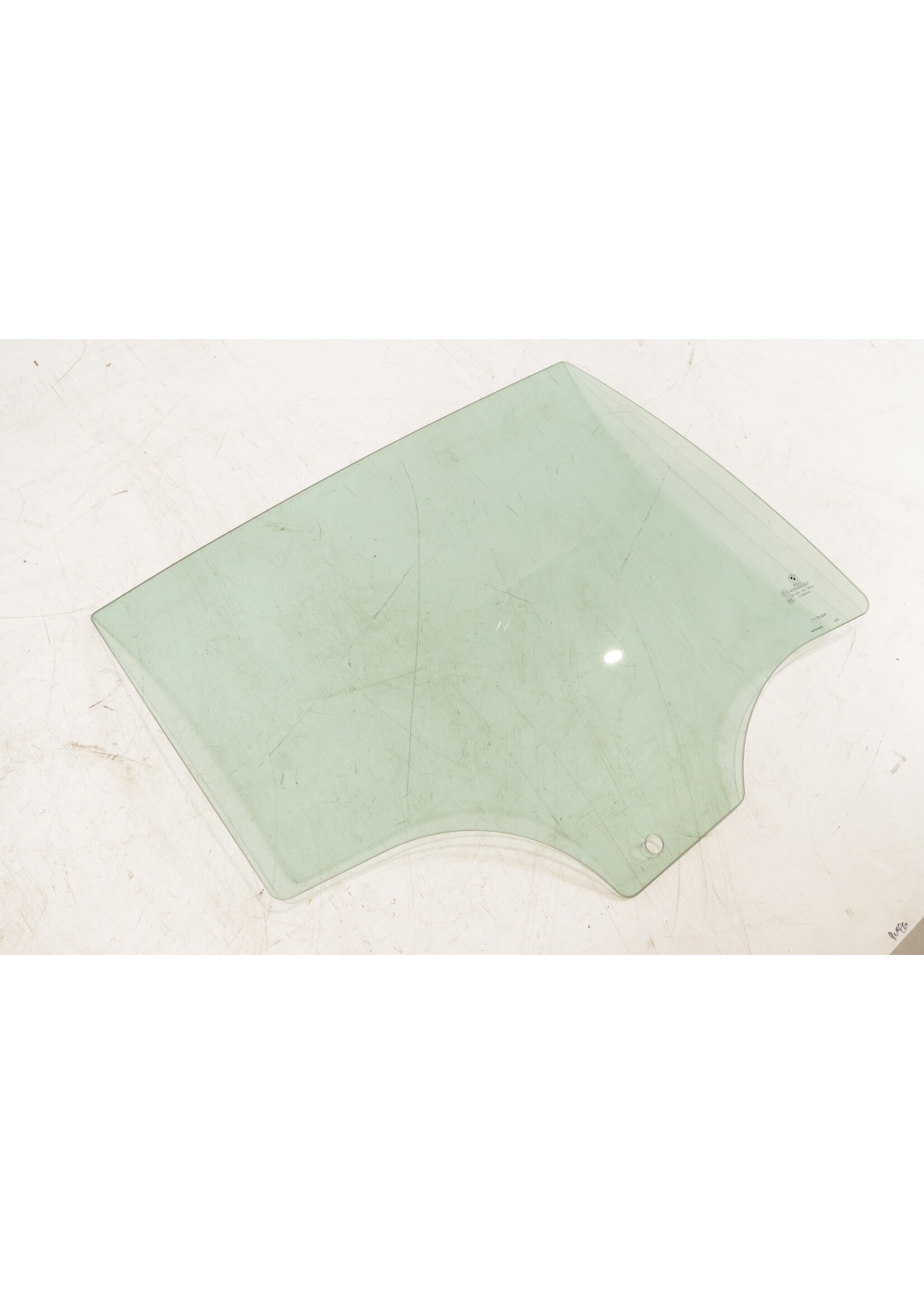 BMW BMW X6 E71 OEM Fenstertür / Tür rechts hinten NEU! 51357179604 7179604